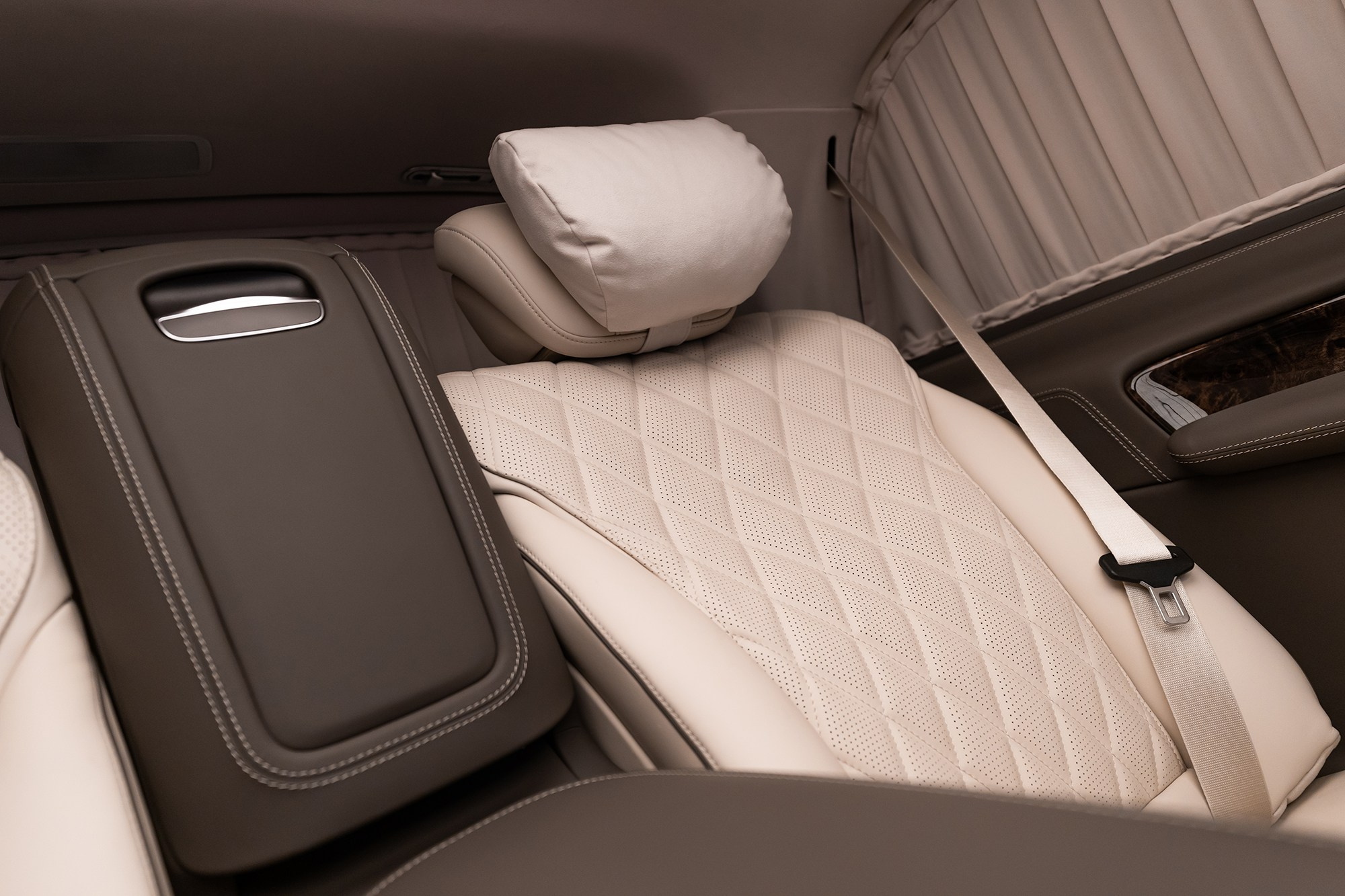 V-Class Browny. Автомобильный фотограф в Москве | Базилев Александр