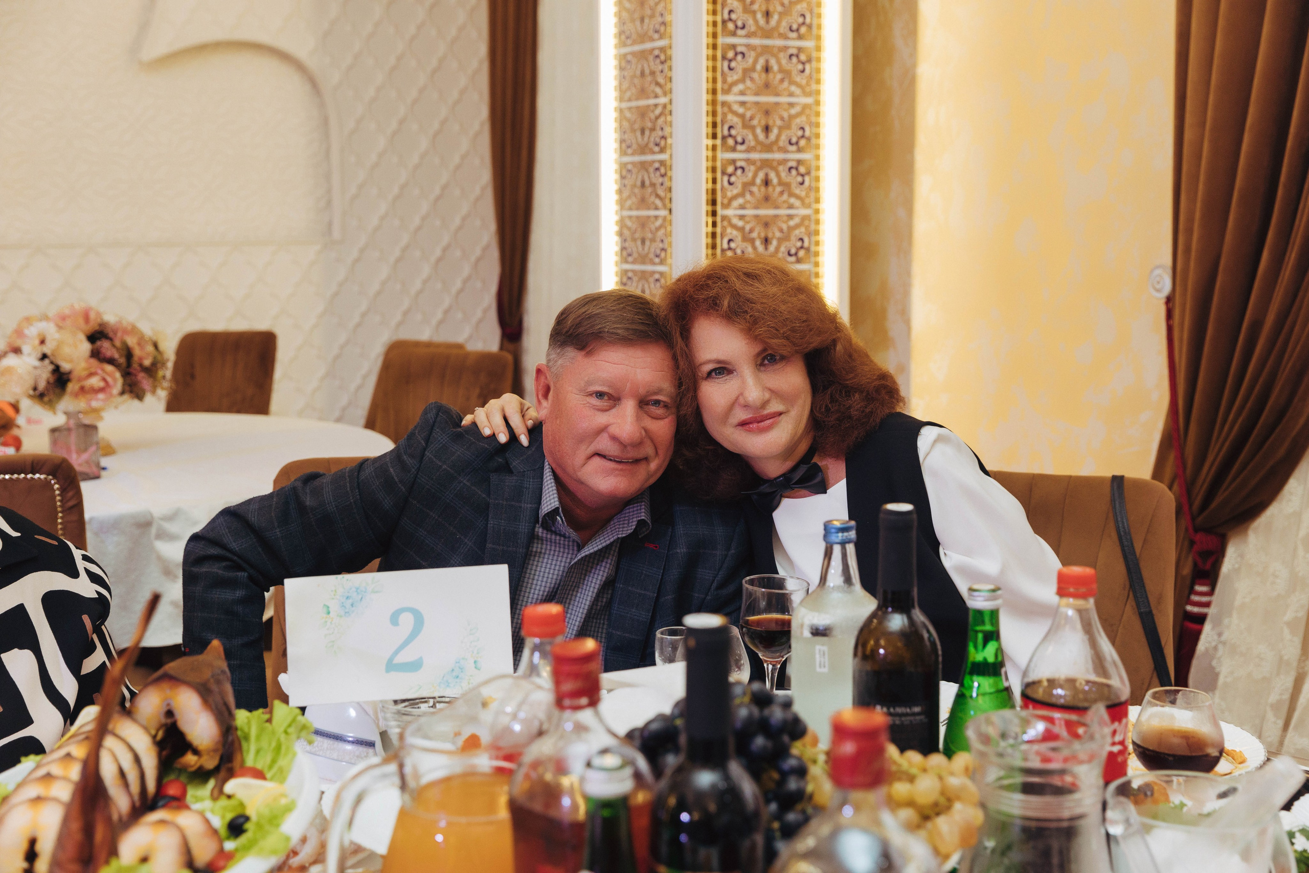 60 лет. Я Аракчеева Менслу — семейный и свадебный фотограф в Астрахани