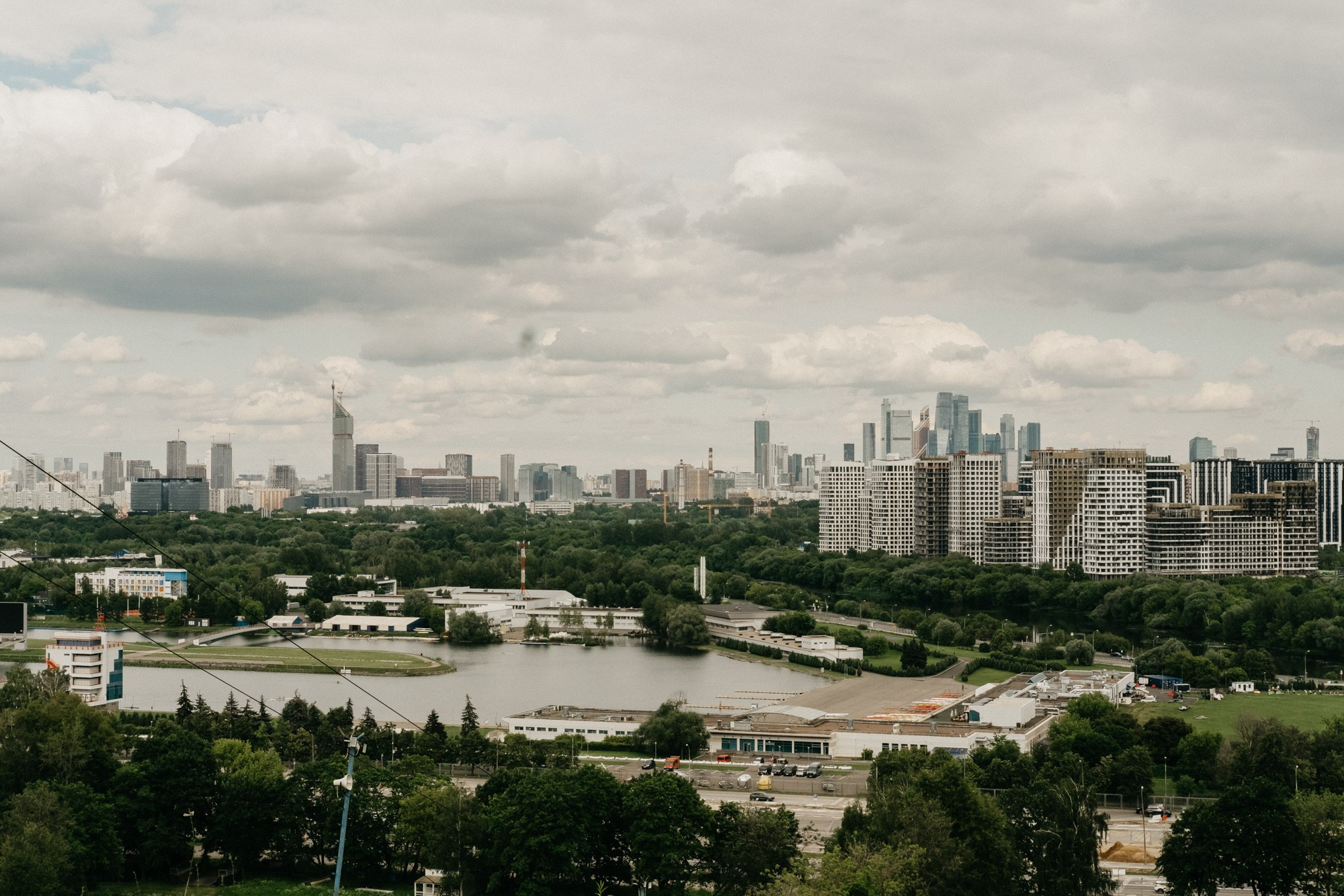 На высоте. Свадебный фотограф Александра Тюлякова