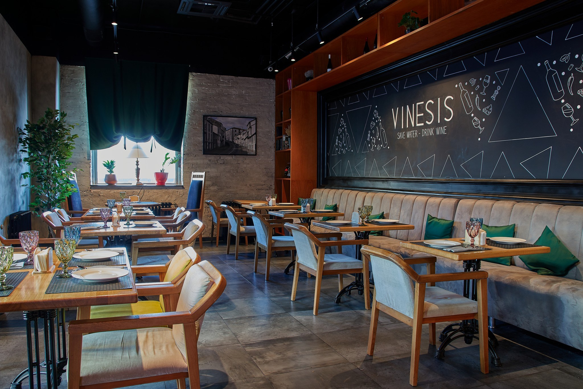 Vinesis. Тимур Поляков — фотограф и оператор-постановщик