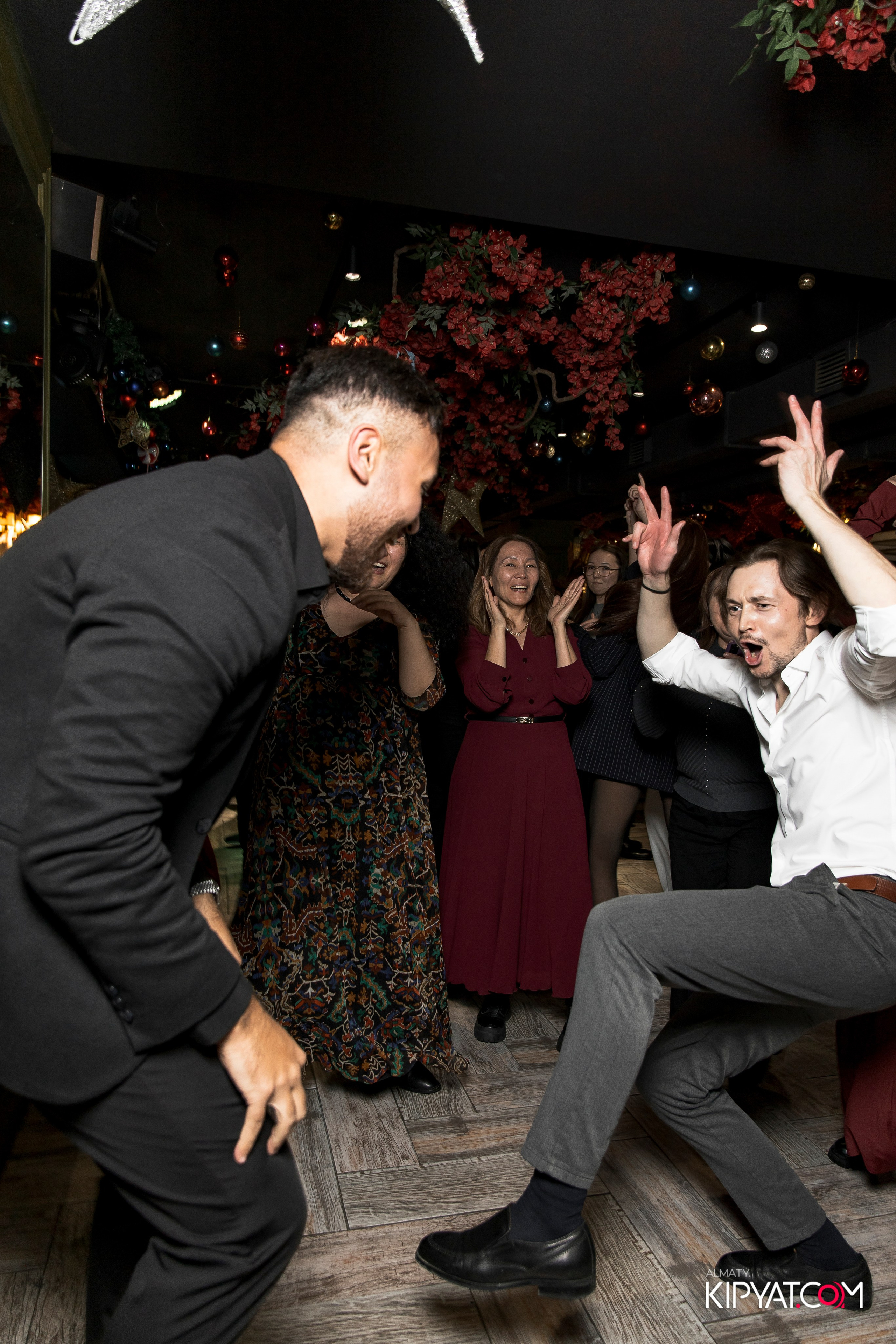 KURDЮK РЕСТОРАН. КИПЯТКОМ АЛМАТЫ! Фотосъемка мероприятий в Алматы