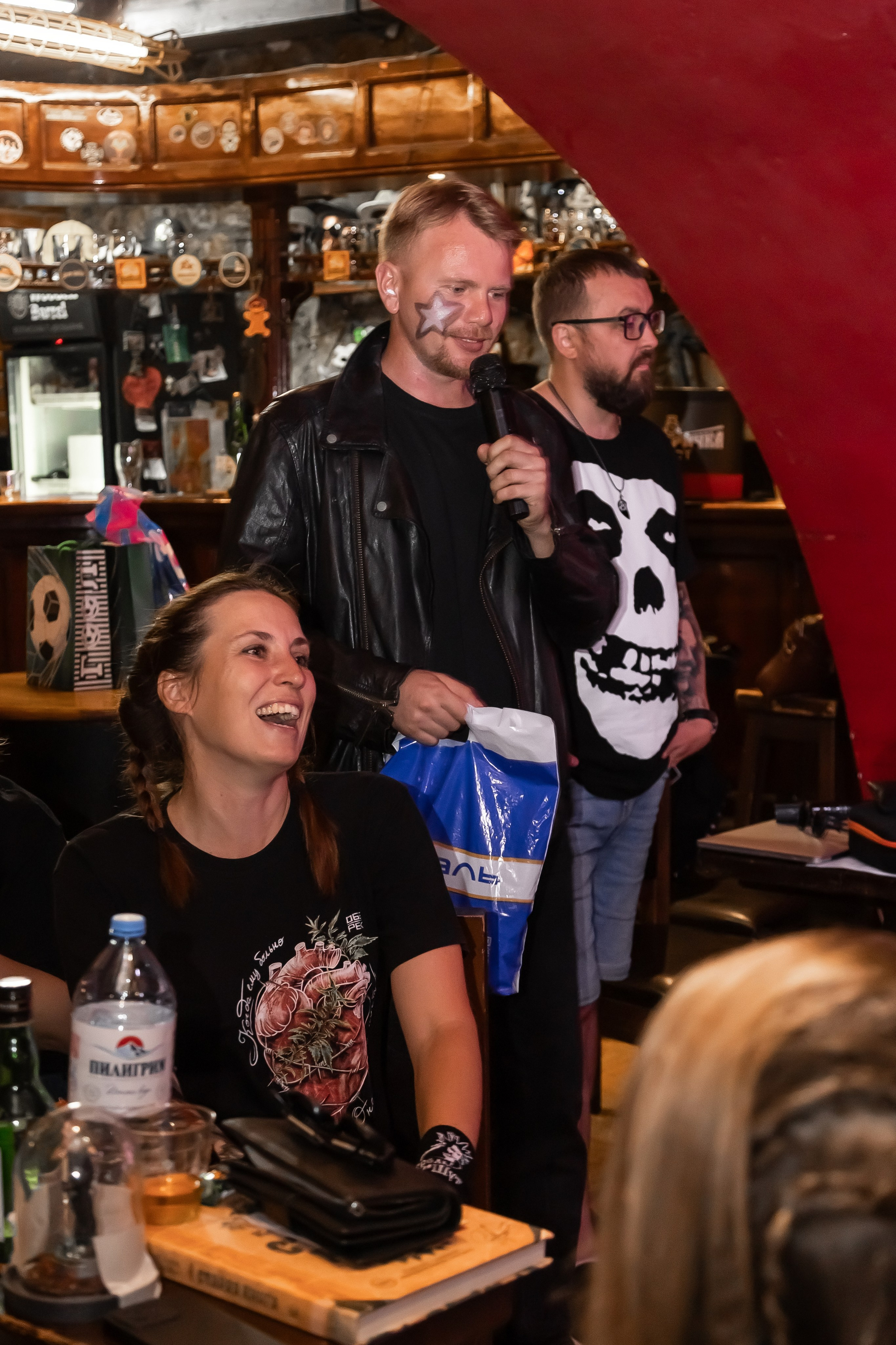 День Рождения Алексея в баре «Белая Лошадь». Фотограф в Волгограде Норченко Светлана