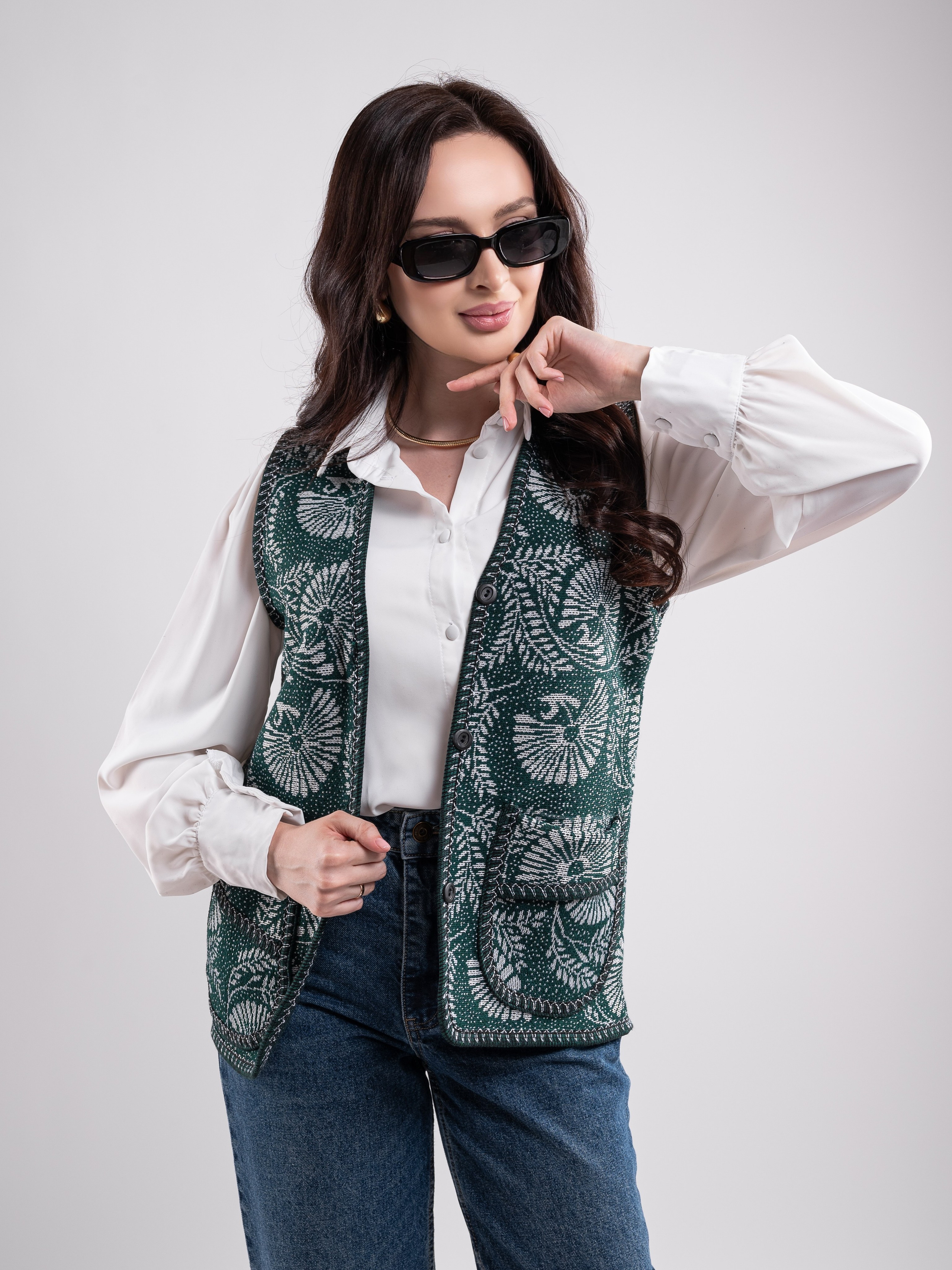 Жилеты. Предметный фотограф, фото для маркетплейсов Пятигорск, КМВ