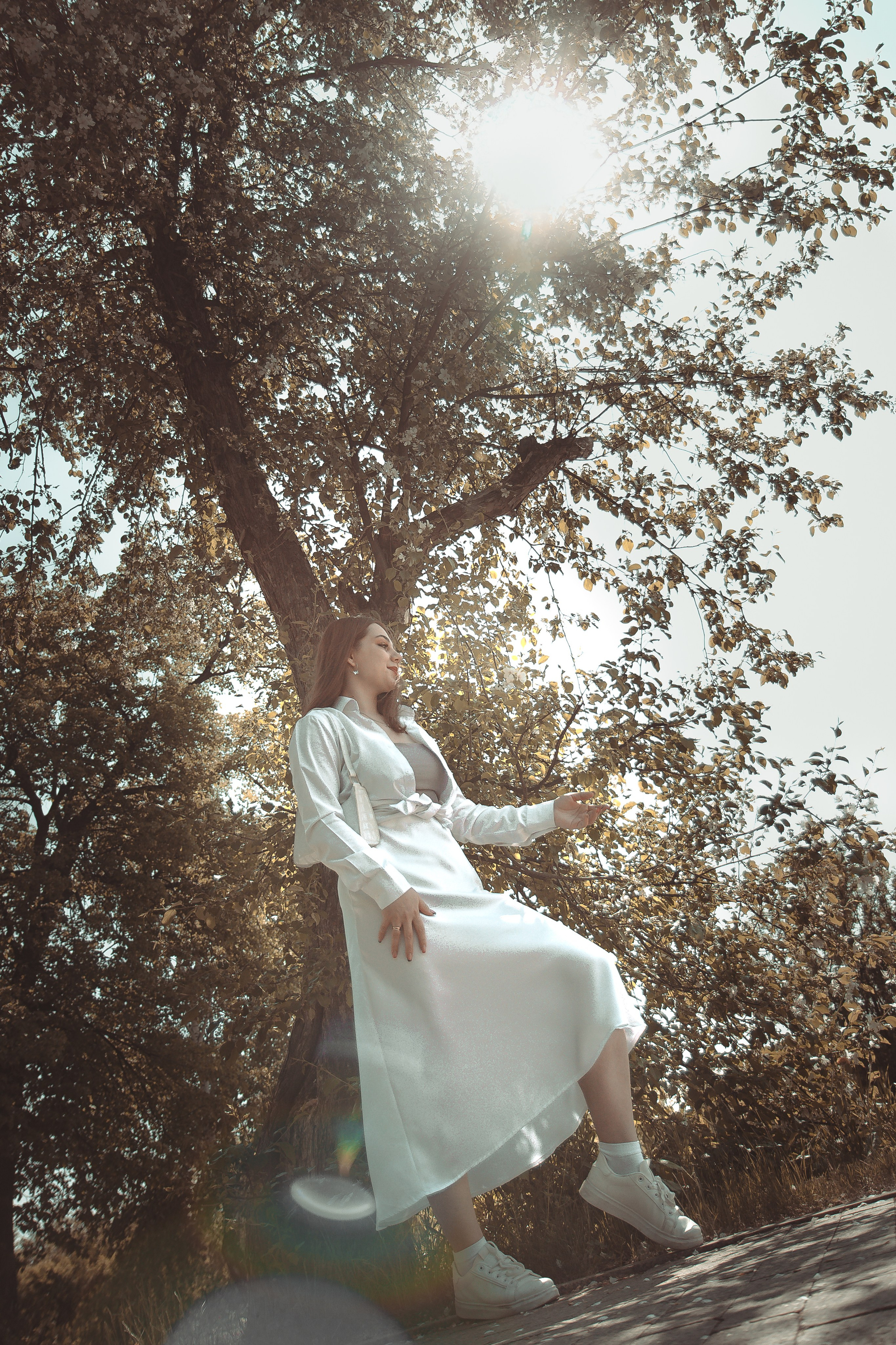 Яблони в саду. Арт-фотограф Крис Л. в Тобольске: портрет, семейные, свадьбы