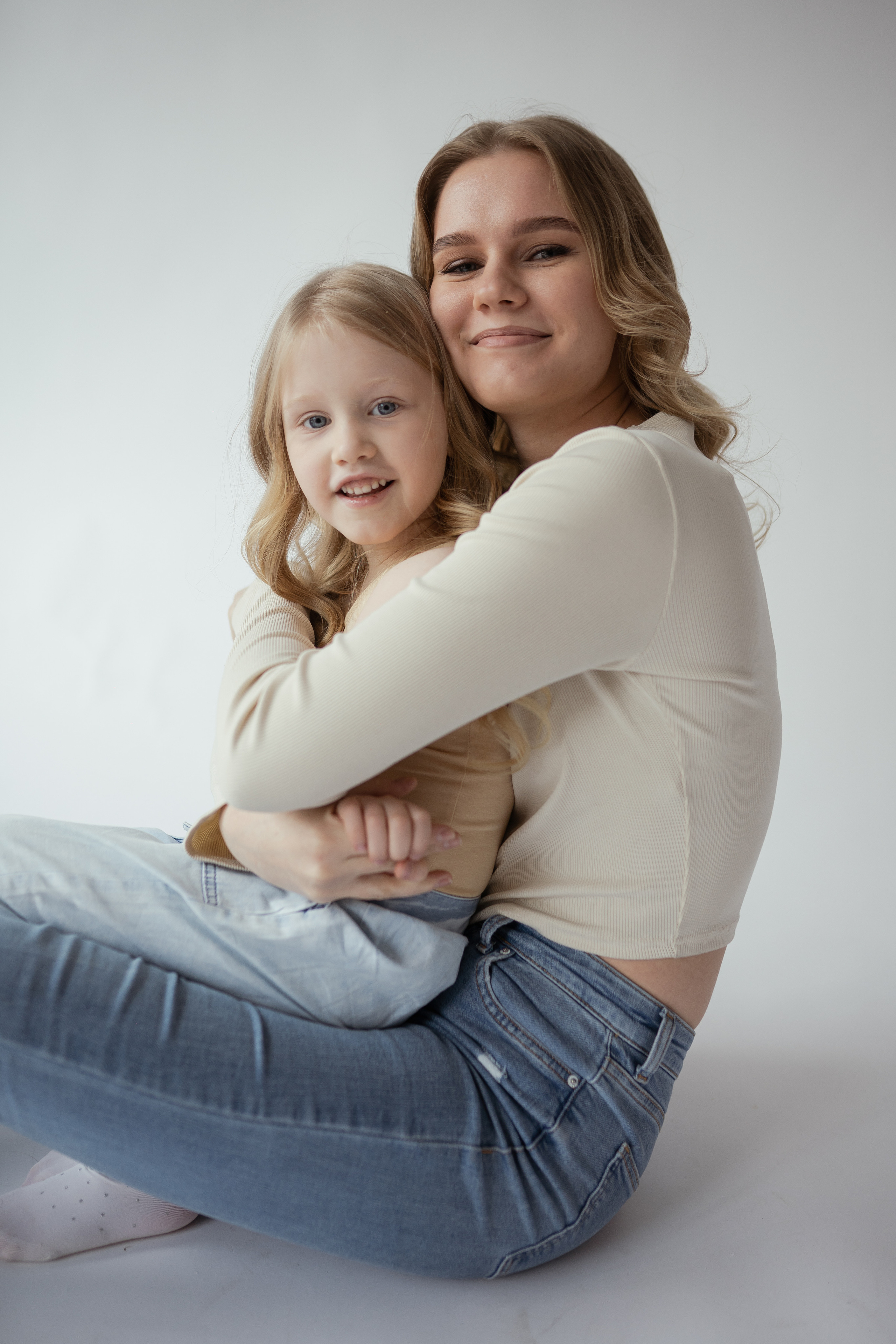 Студийная. Свадебные семейные индивидуальные фотоистории