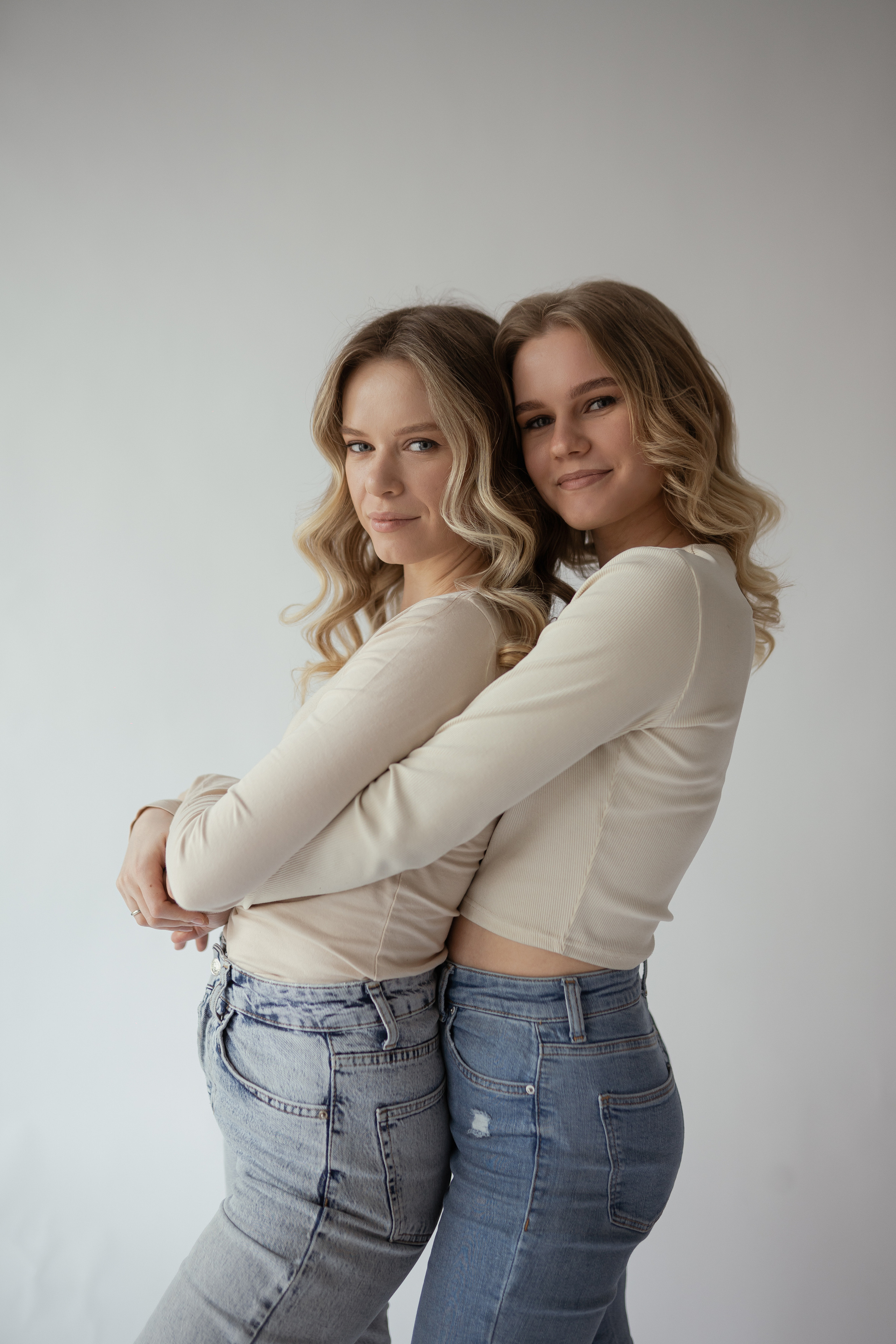 Студийная. Свадебные семейные индивидуальные фотоистории