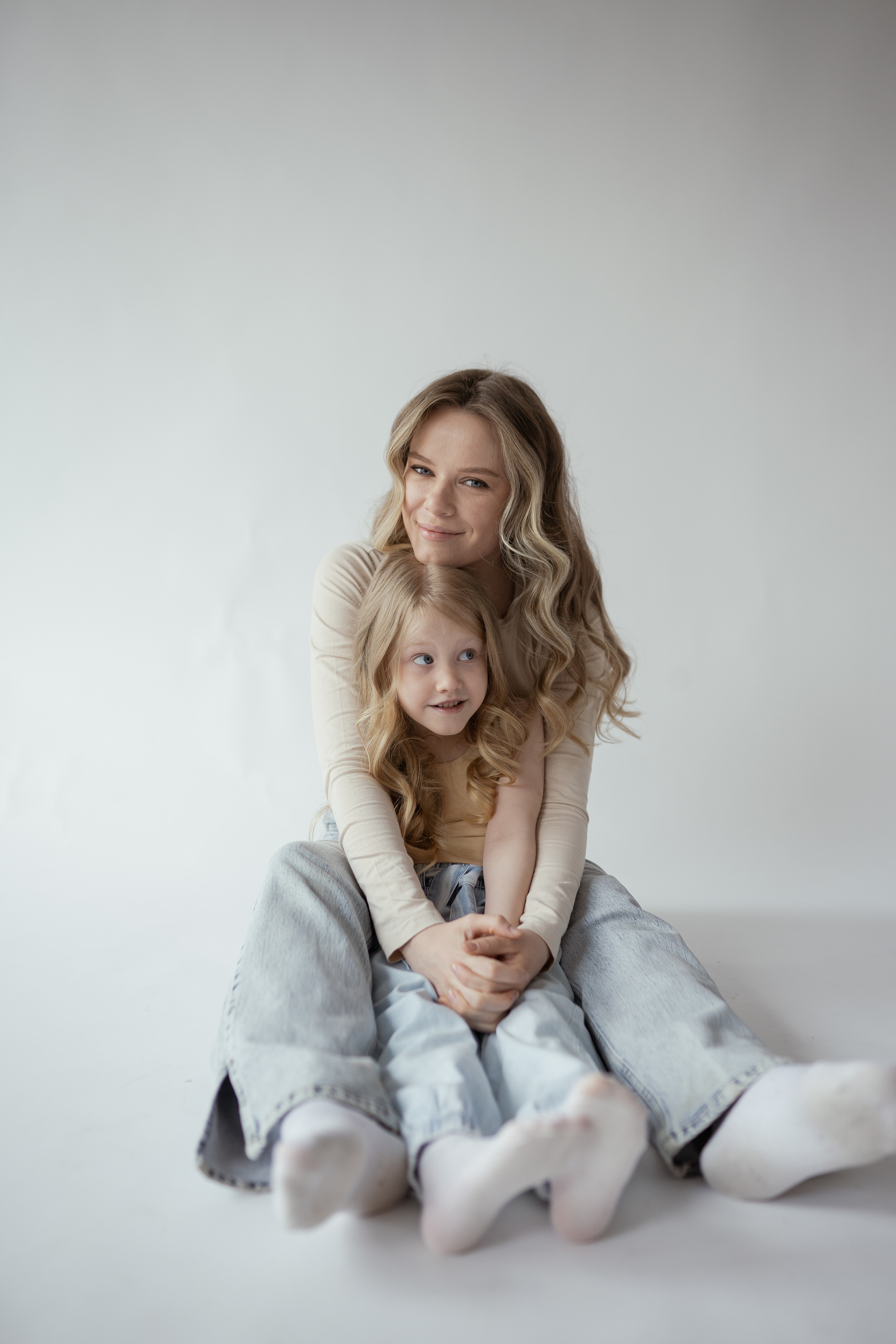 Студийная. Свадебные семейные индивидуальные фотоистории