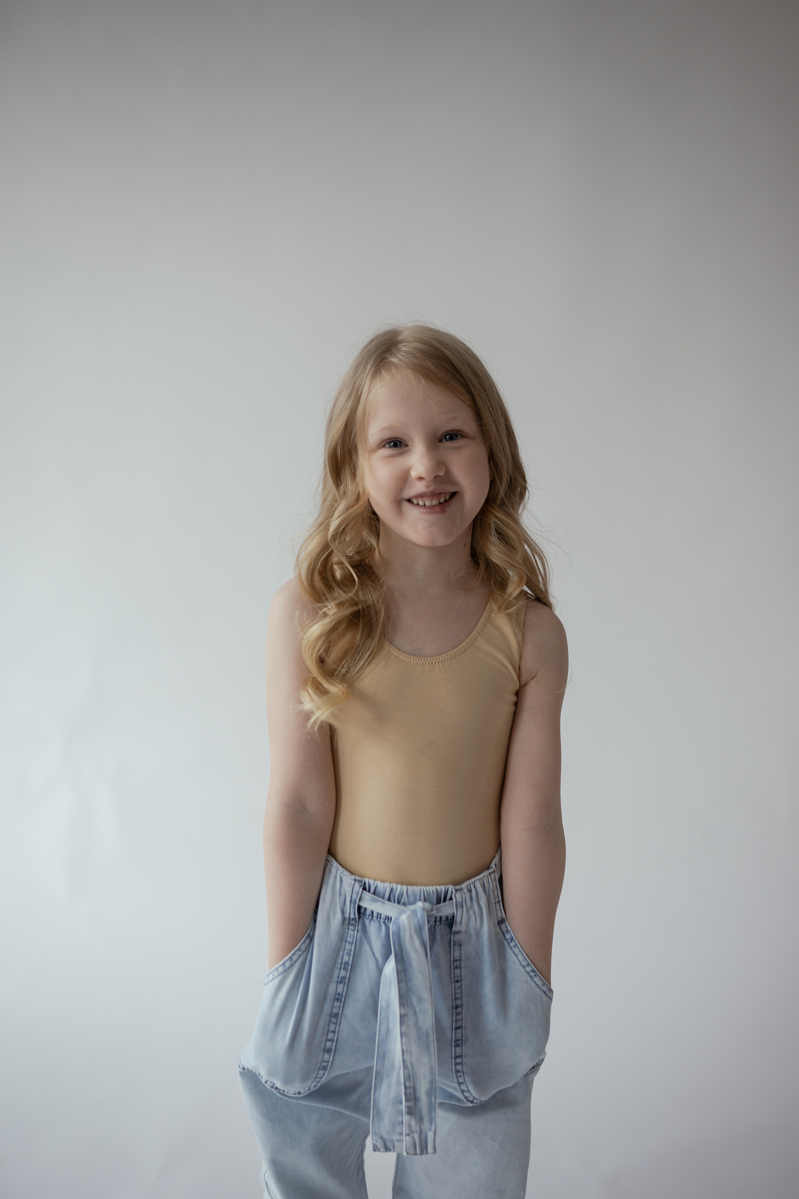 Студийная. Свадебные семейные индивидуальные фотоистории