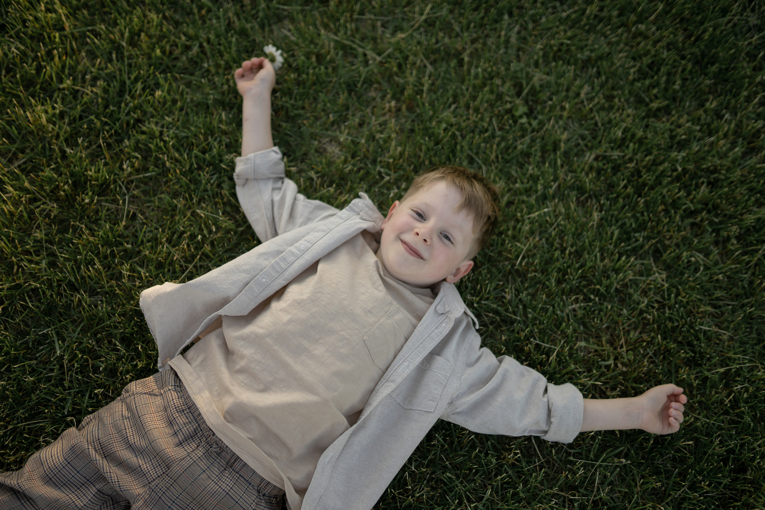 Летний вечер на набережной. Свадебные семейные индивидуальные фотоистории