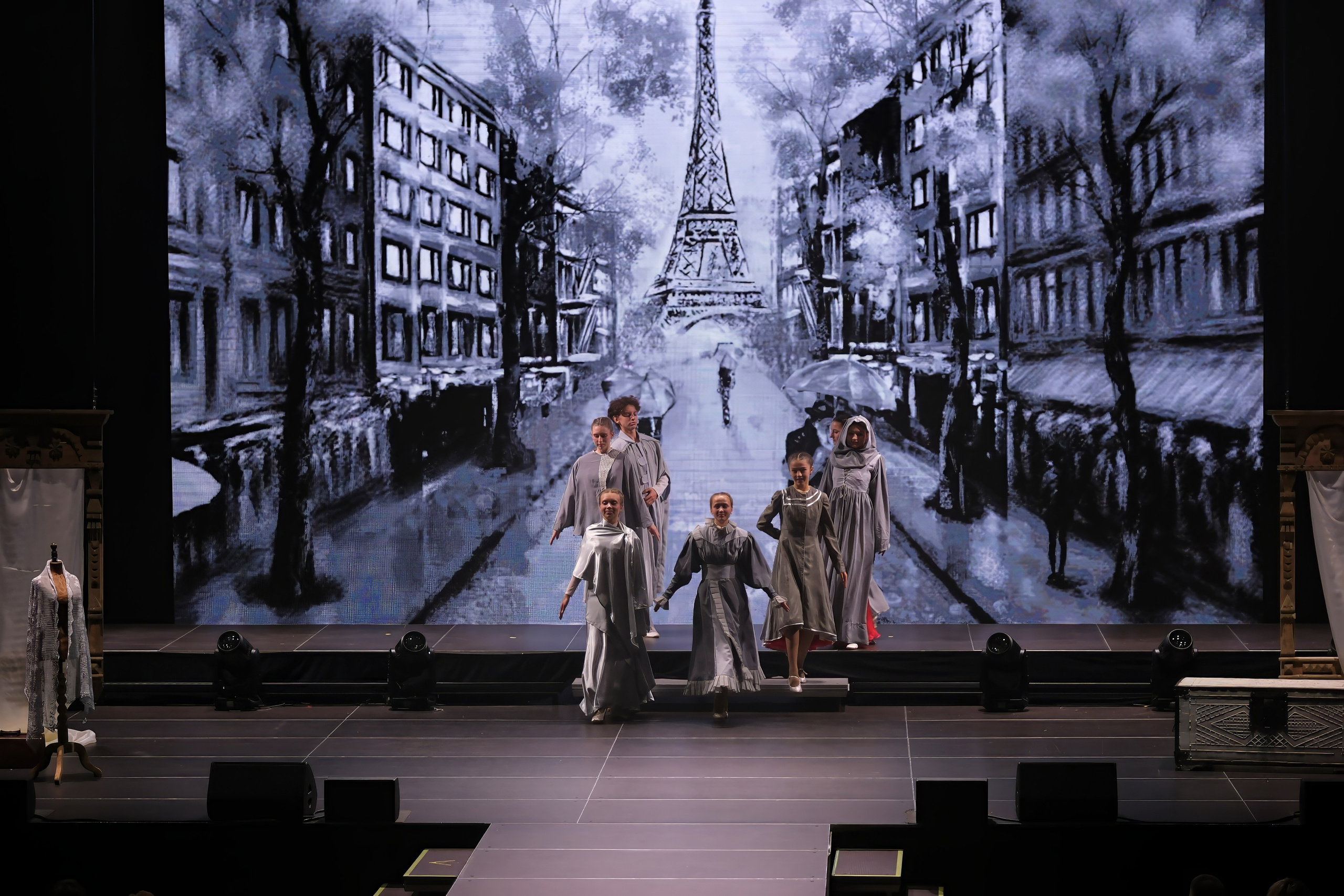 Подиумный спектакль «Стиль Надежды». Добро пожаловать в студию «Цифровой скульптор»  где искусство встречается с технологиями!