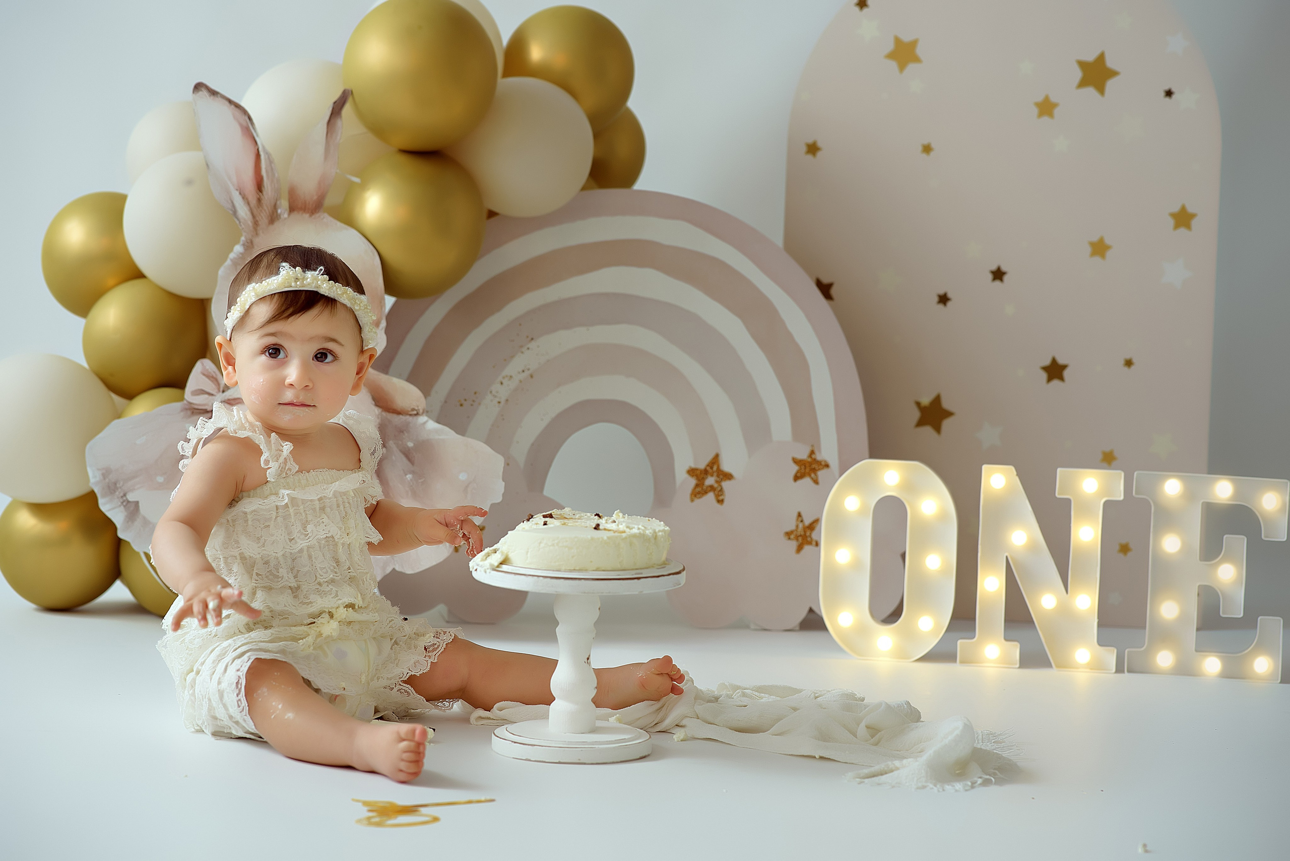 Крушение тортика. Фотограф беременности и новорожденных в Рязани