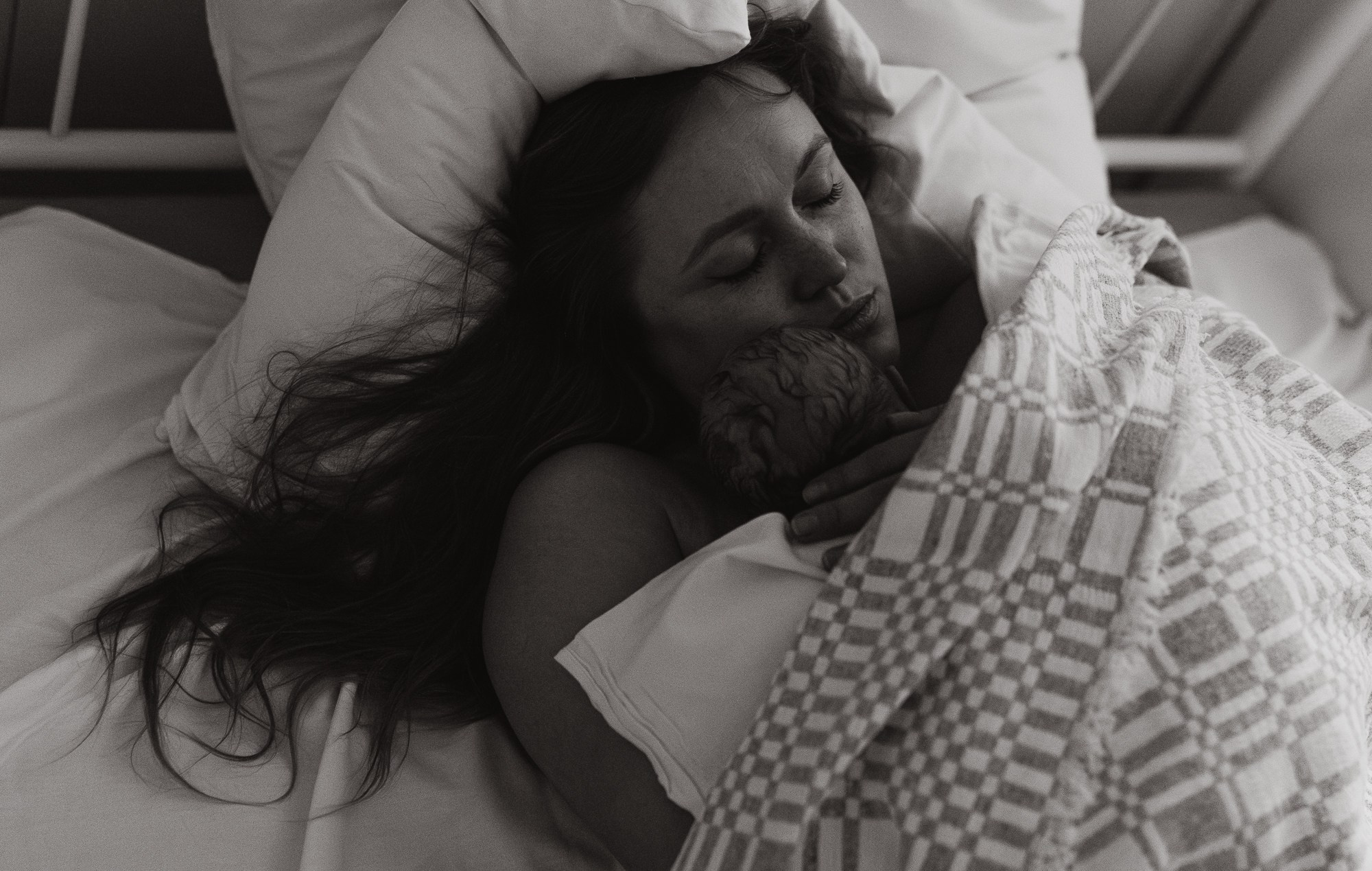 Фотограф на роды. Семейный, ньюборн фотограф, фотограф на роды в Москве, Виктория Тюльдюкова