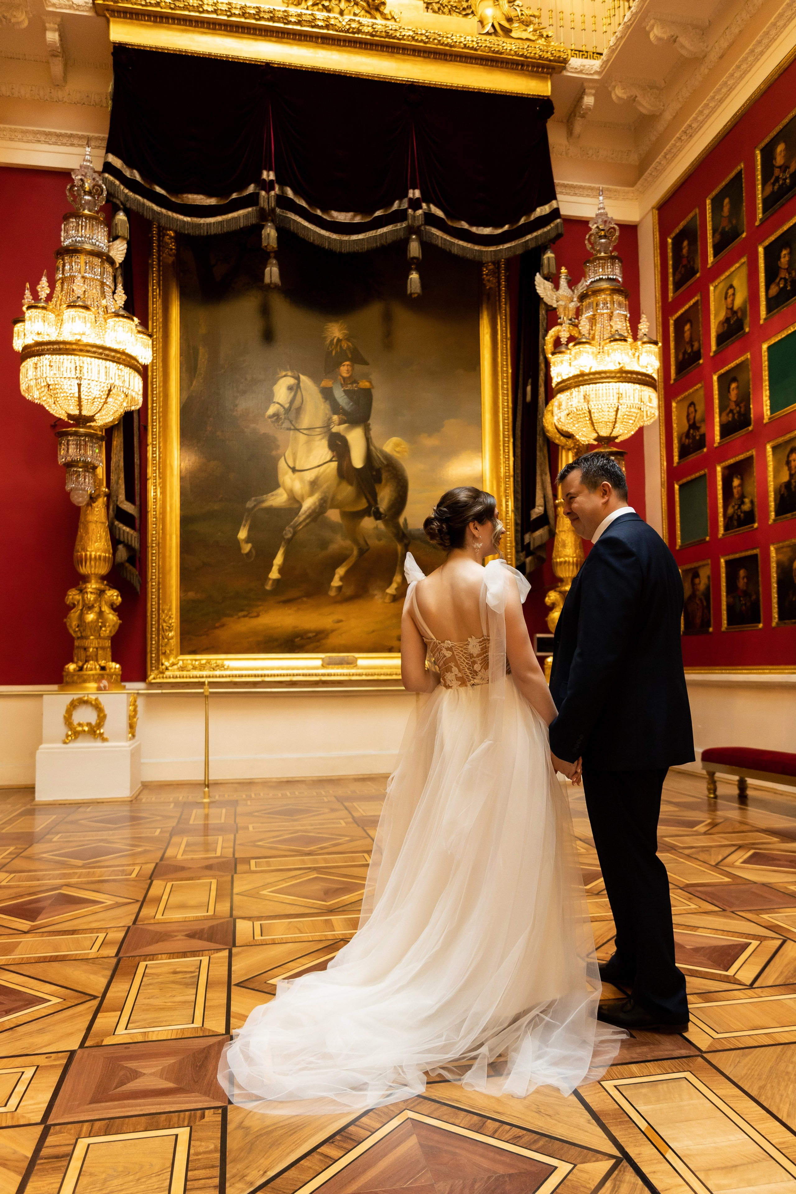 Свадебная фотосессия в Эрмитаже. Семейный и свадебный фотограф в Санкт-Петербурге Татьяна Швыкова
