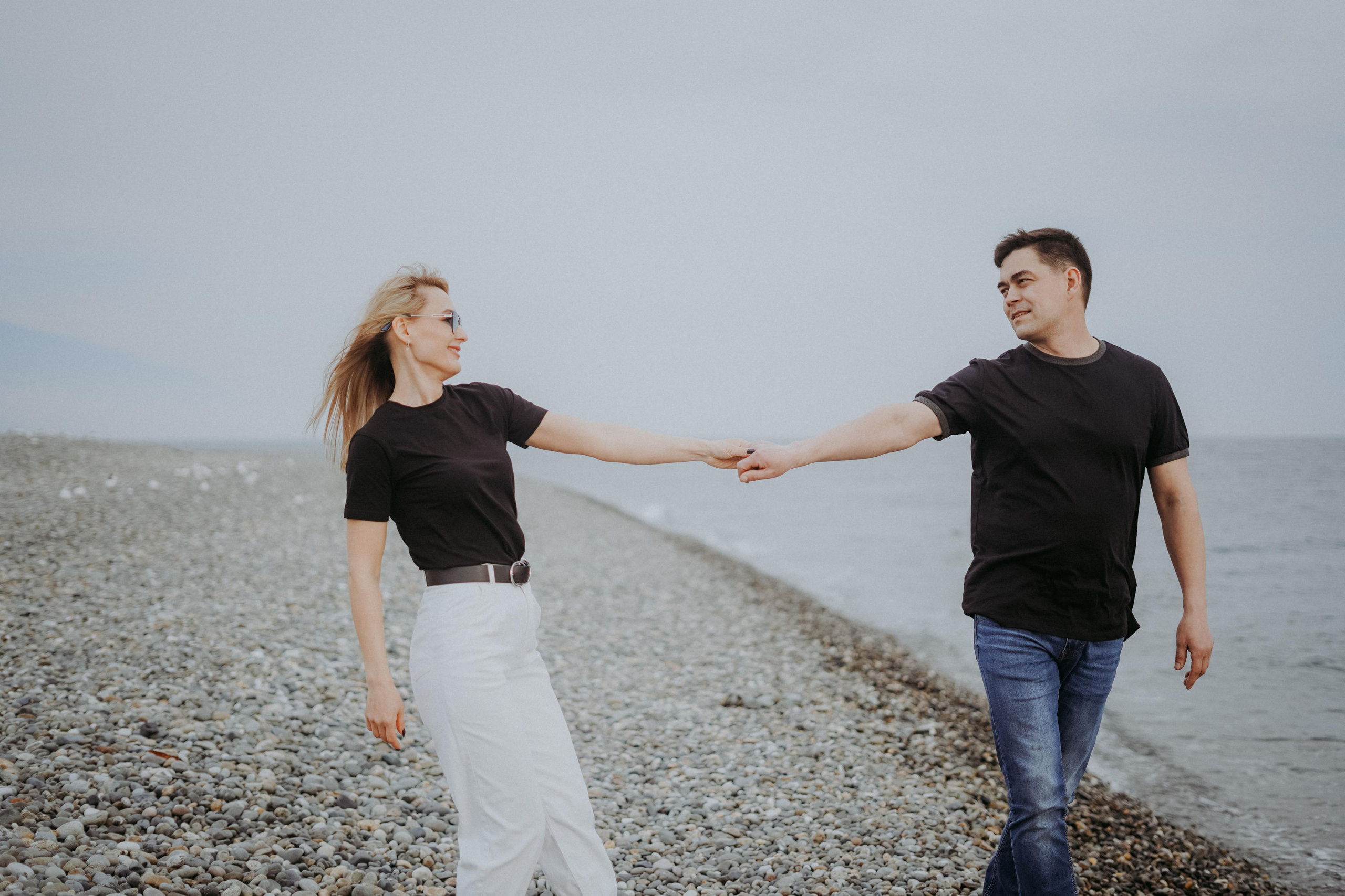 Лилия и Денис. Холодный март в Сочи. Фотограф в Сочи и Абхазии | Фототуры | September Air