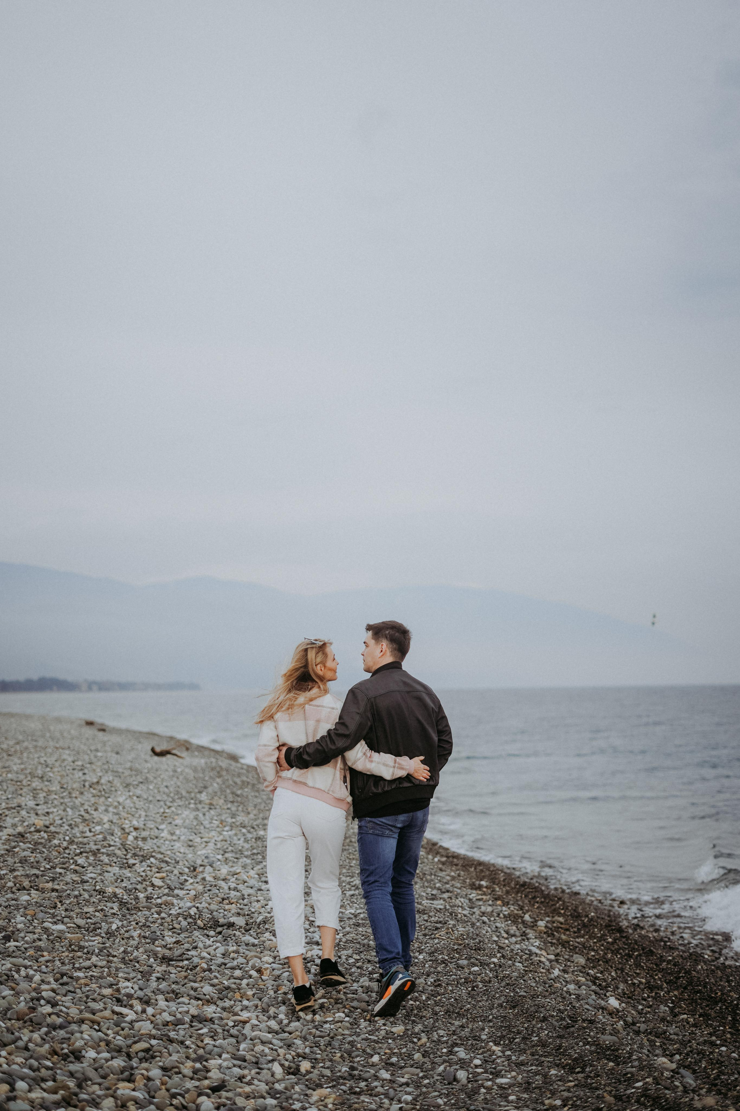 Лилия и Денис. Холодный март в Сочи. Фотограф в Сочи и Абхазии | Фототуры | September Air