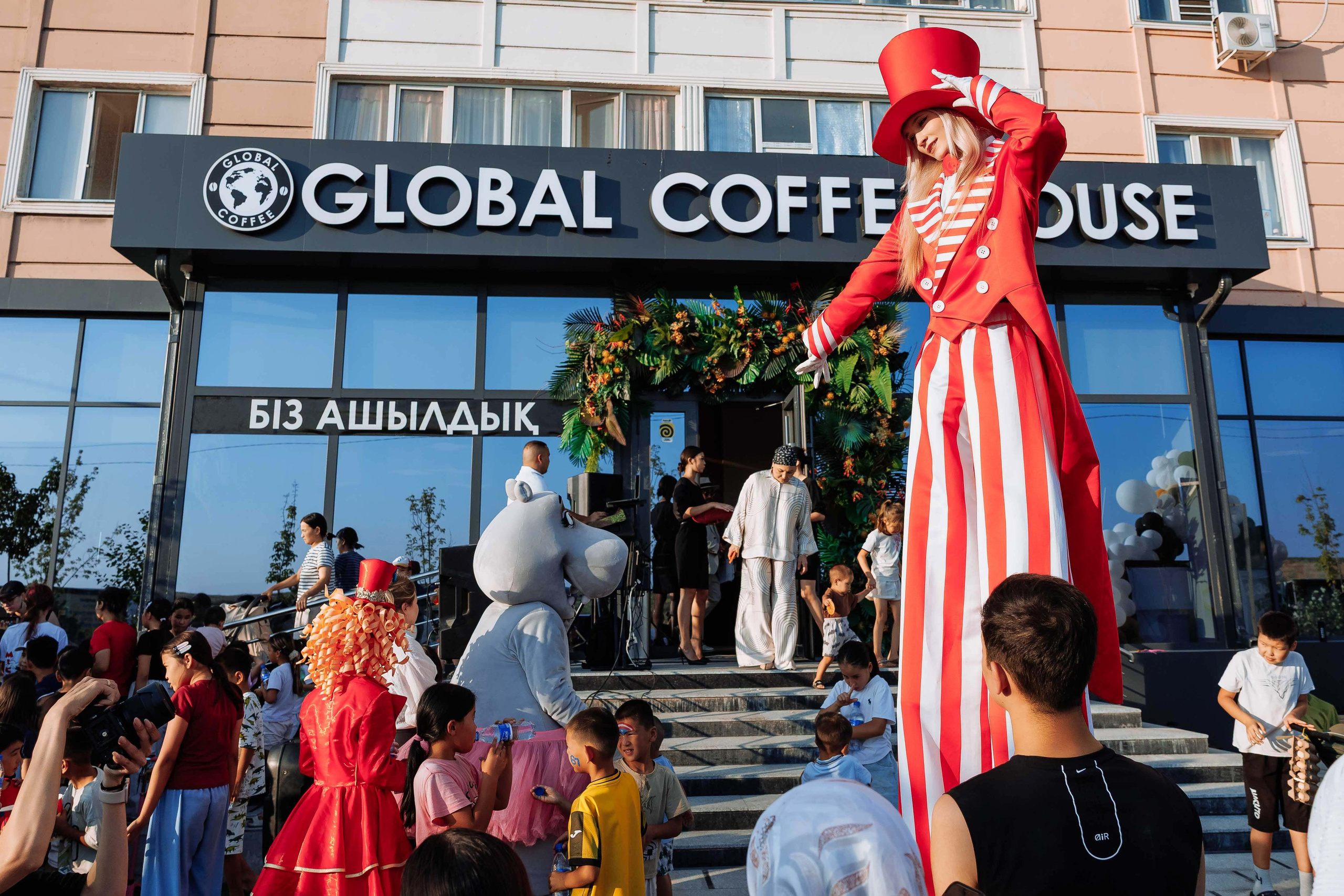 Global Coffee House|мкр Туран-2,38А. Кипятком Шымкент