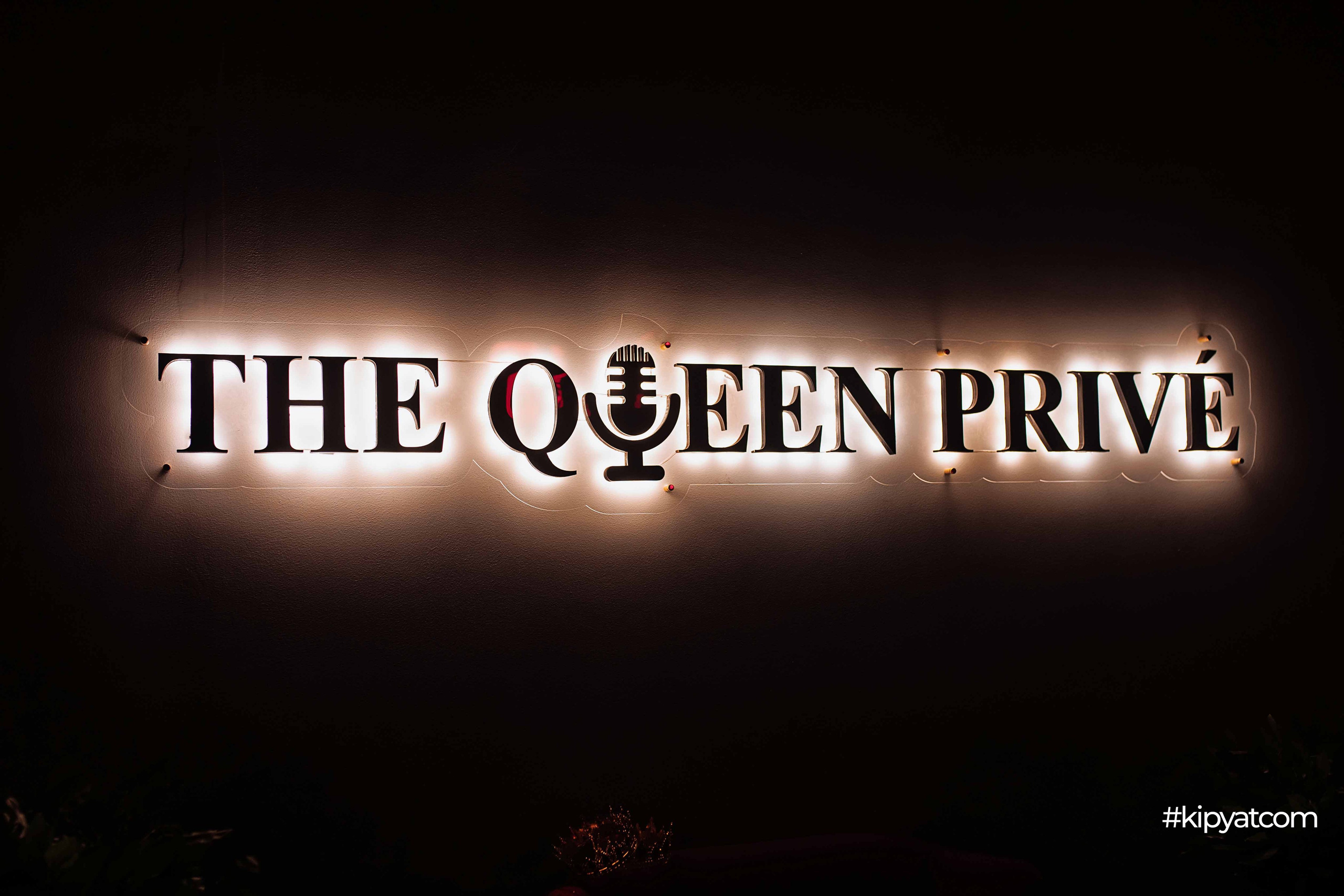 The Queen Prive. Кипятком Шымкент