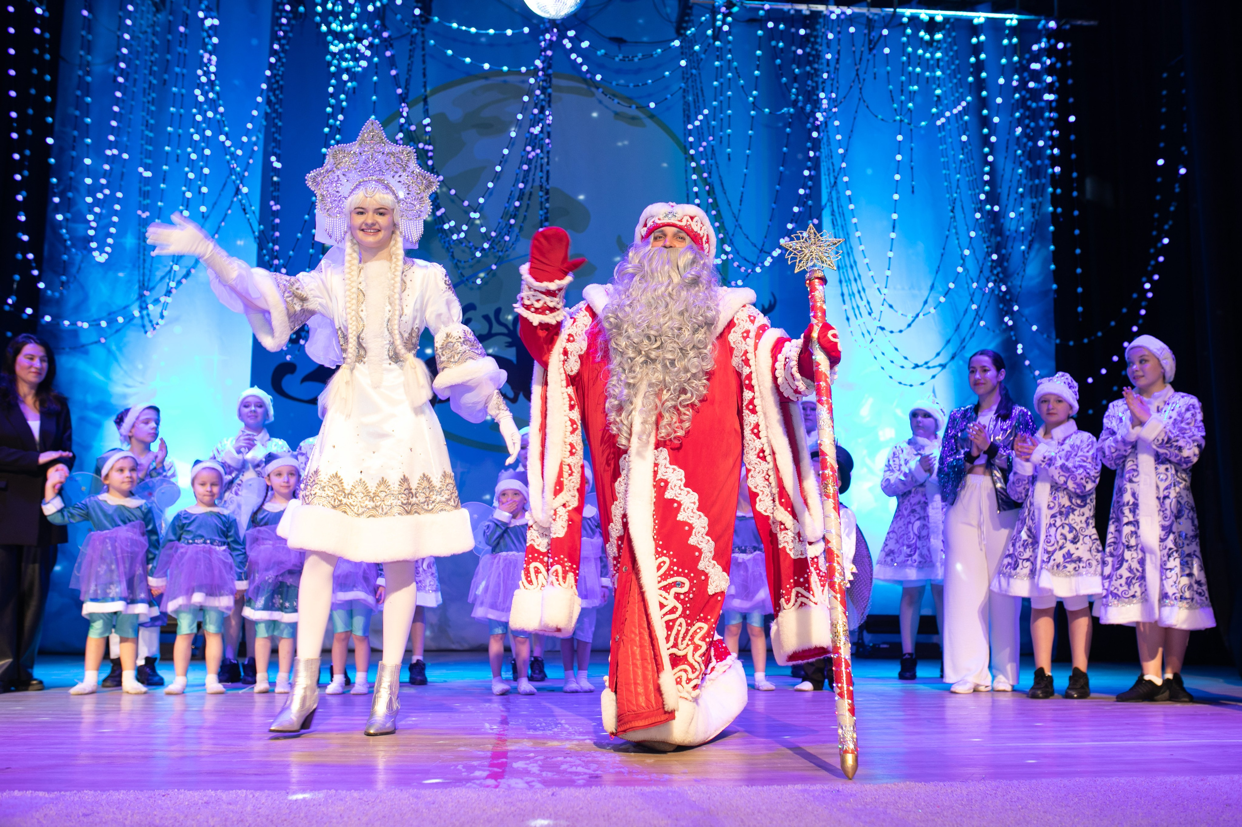 Танцы на районе.Новогодний отчет. Фотограф в Новосибирске Ася Зверева