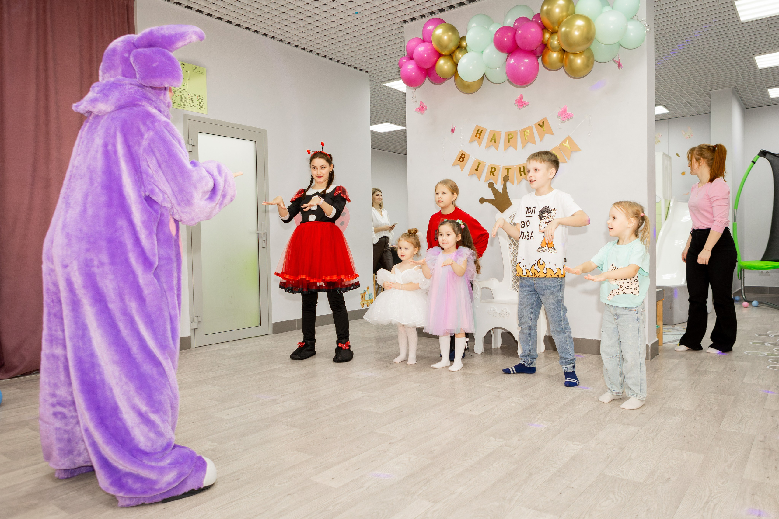 День рождения в игровой. Фотограф Яна Матвеева в Ижевске