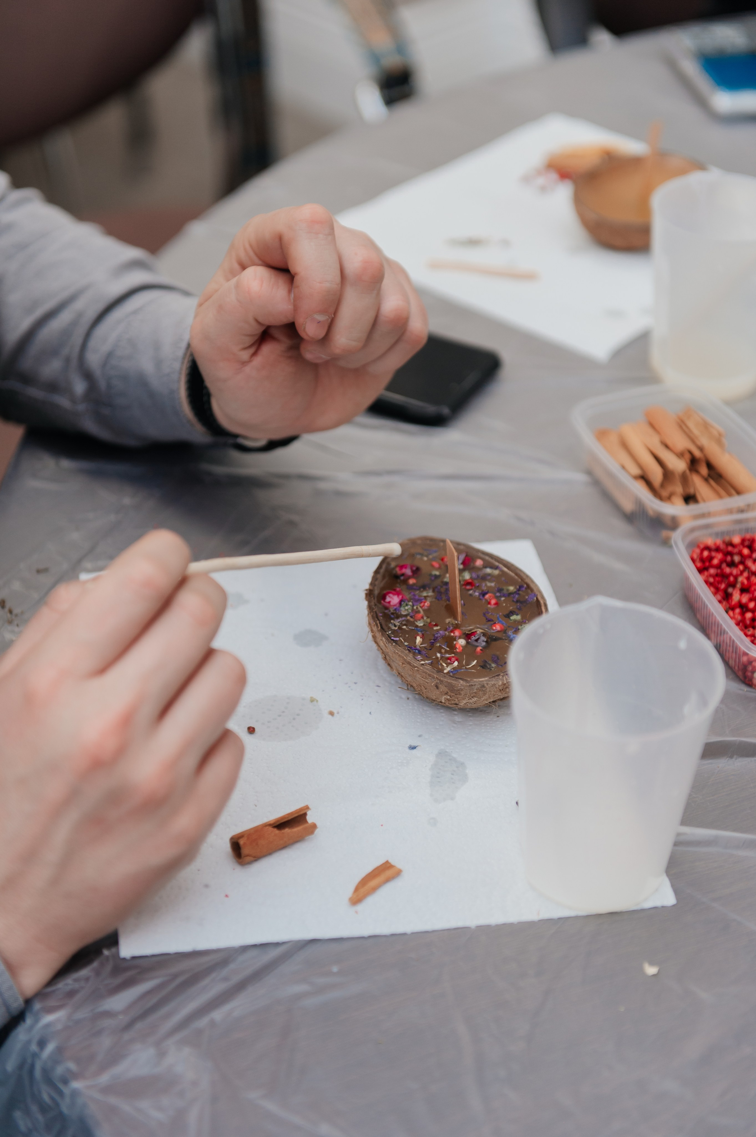 Новогодний корпоратив с AROMALAGE в отеле - Raymond