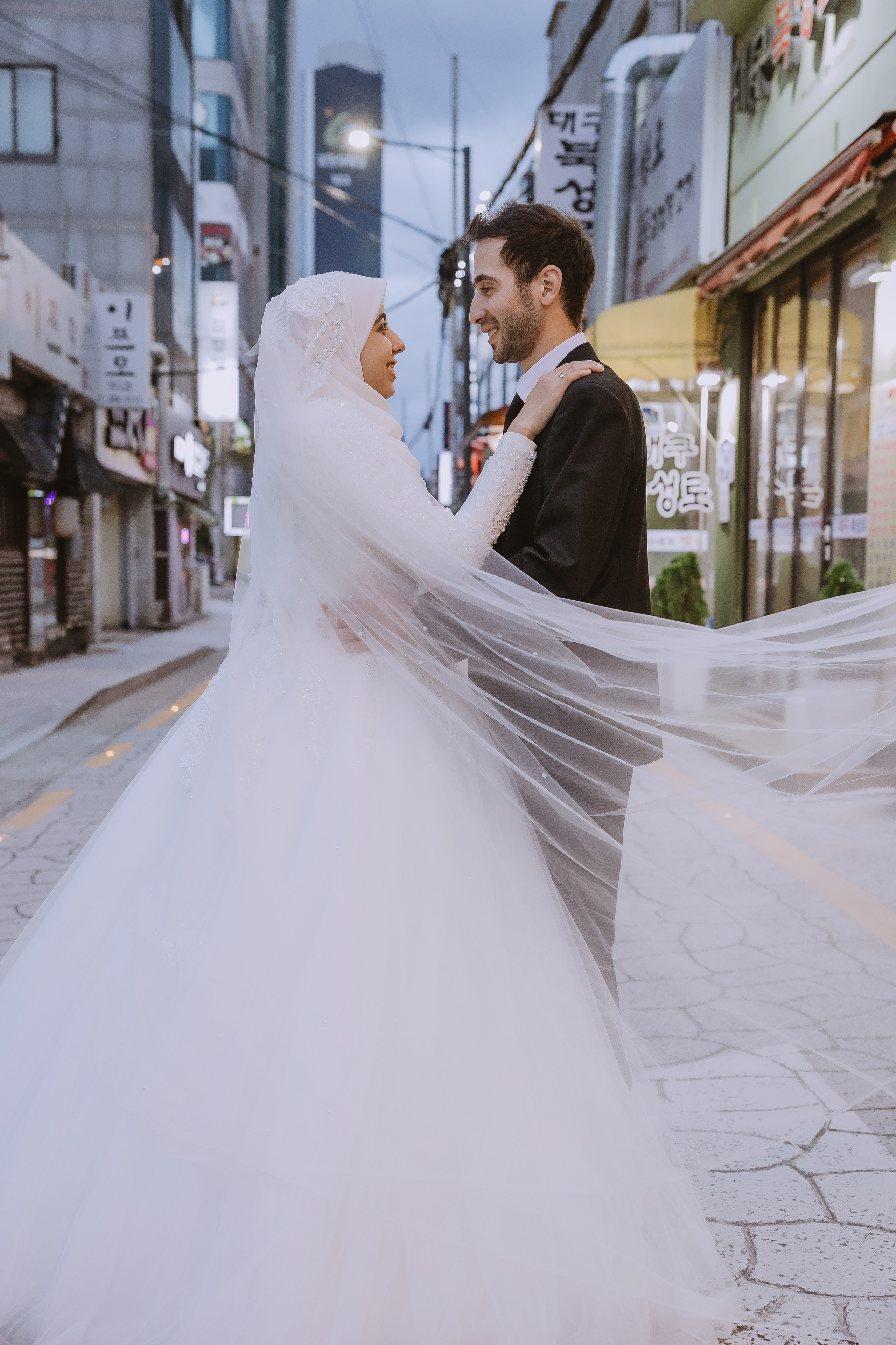 Beautiful Muslim wedding in South Korea, Busan. Your photographer in Busan (South Korea) Aleksandra Anufriy