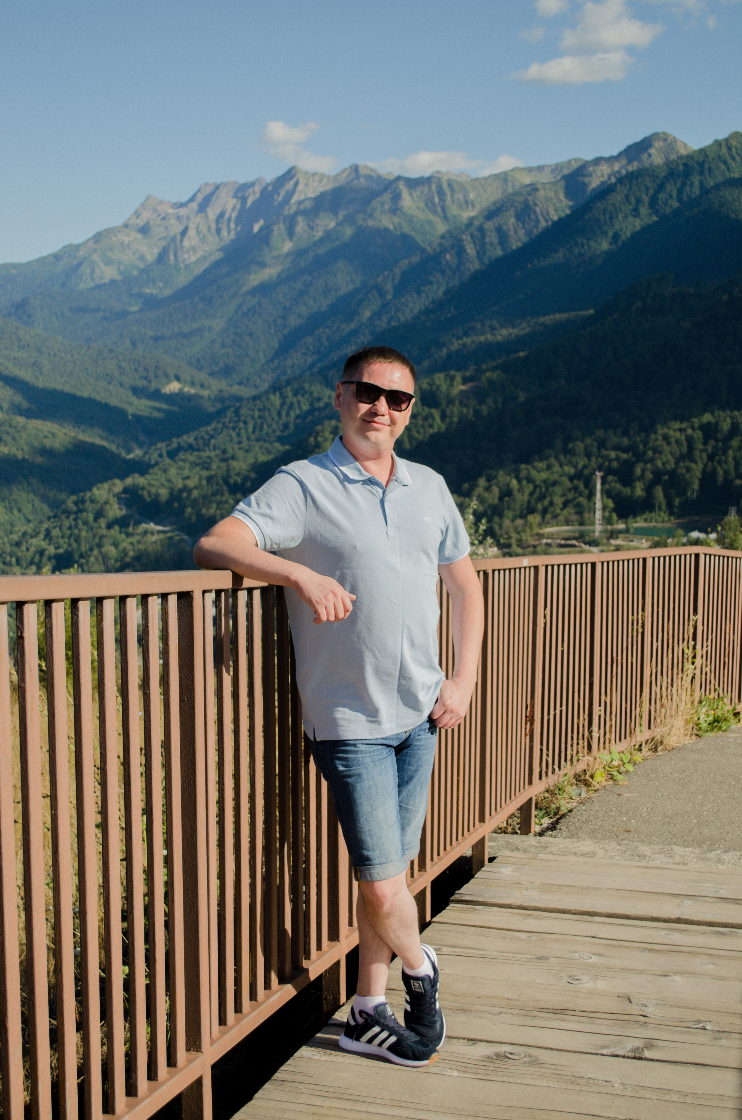 Папа и сын. Фотограф