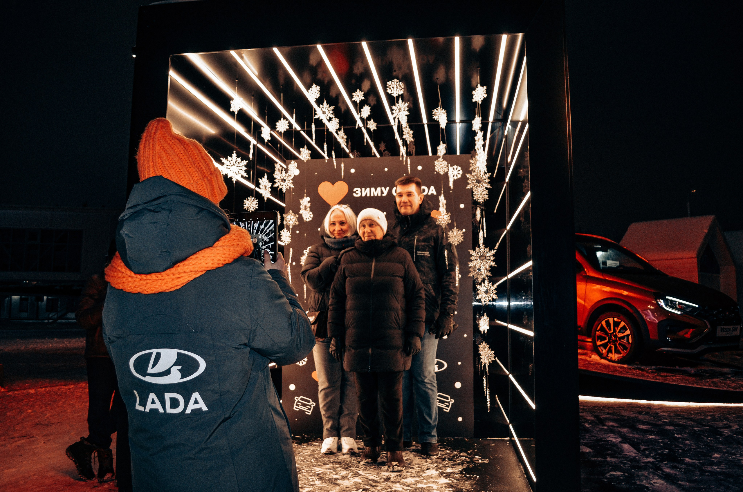 LADA ВДНХ. Фотограф