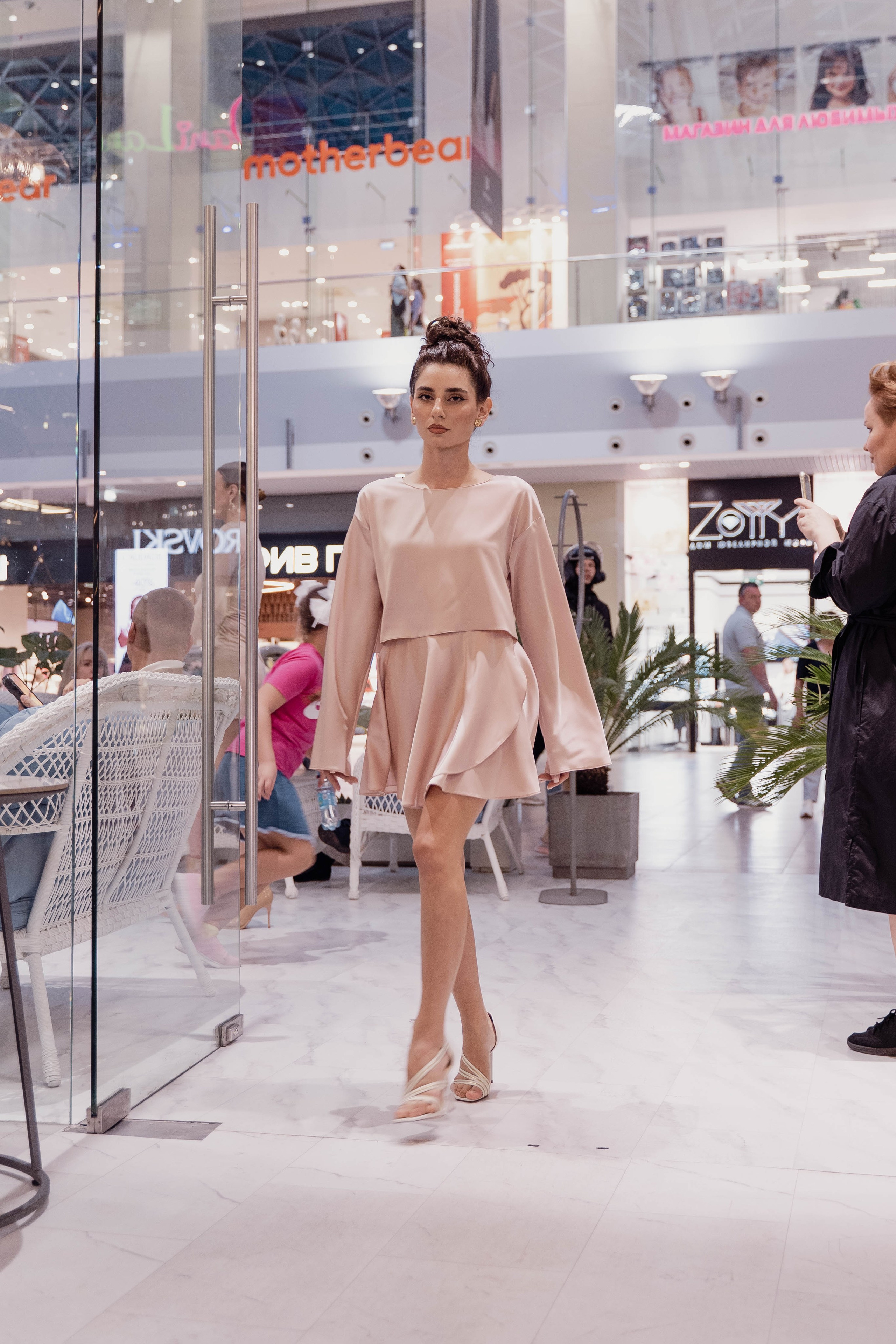 Fashion Ужин в ресторане «Черноморские Гады». Фотограф в городе Сочи Александр