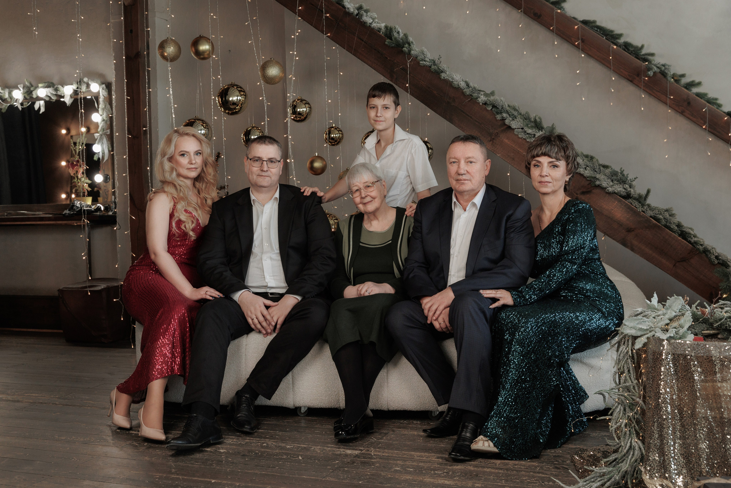 Лера с семьей. Фотограф женского портрета, беременности и материнства Харькова Елена