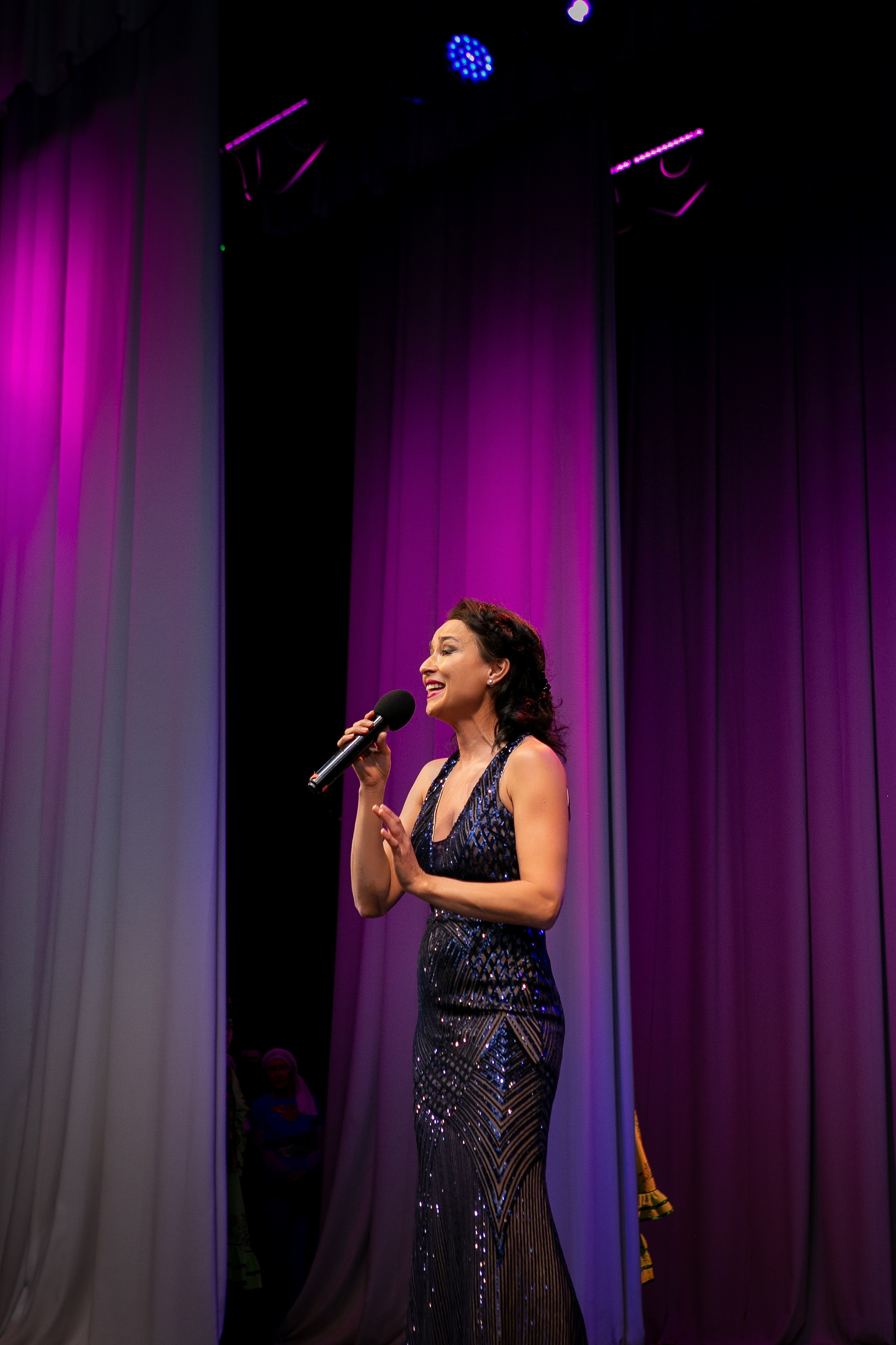 Межрегиональный фестиваль «Сибирские звезды». Контент фотограф, съемка для маркетплейсов, фуд съемка и репортажи в Новосибирске Ралия Галеева