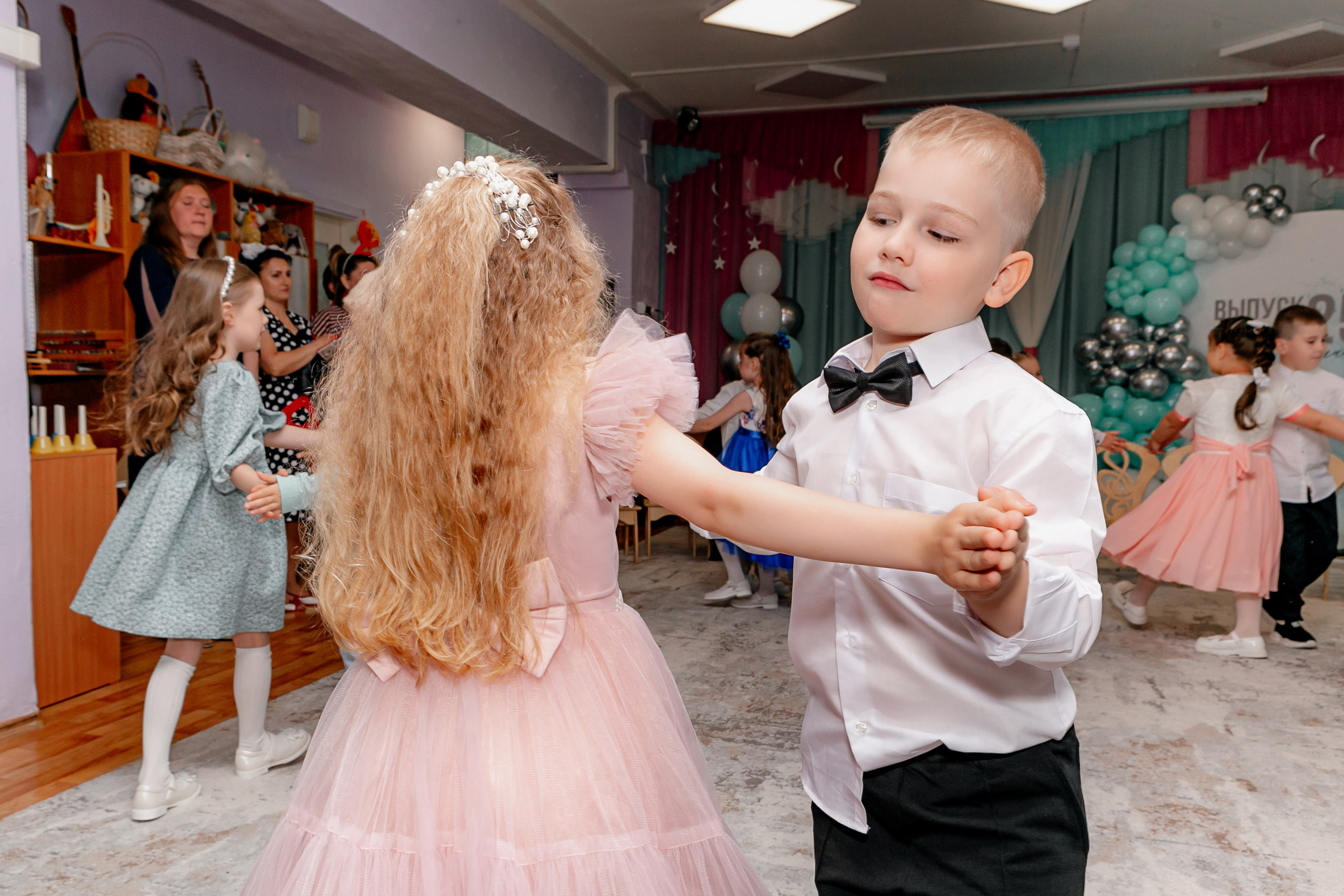 ВЫПУСКНОЙ ДЕТСКИЙ САД. Контент фотограф, съемка для маркетплейсов, фуд съемка и репортажи в Новосибирске Ралия Галеева