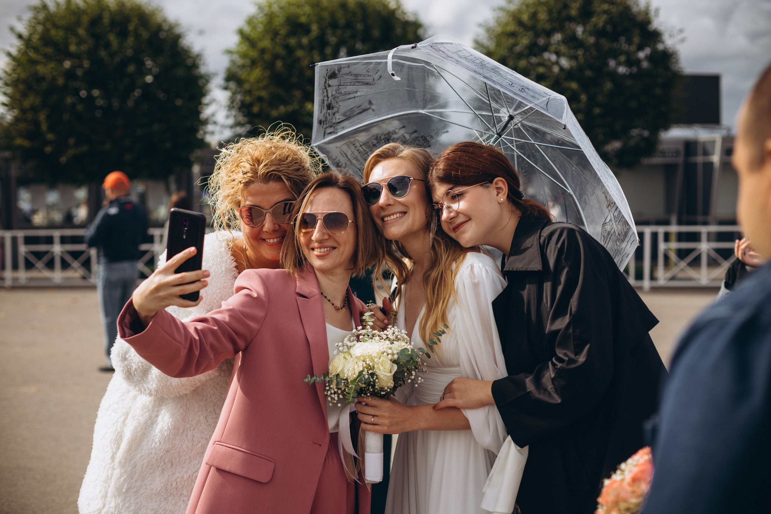 Фотографии 2023 года. Свадебный и семейный фотограф в Санкт-Петербурге Яцына Юрий. Видеоопер