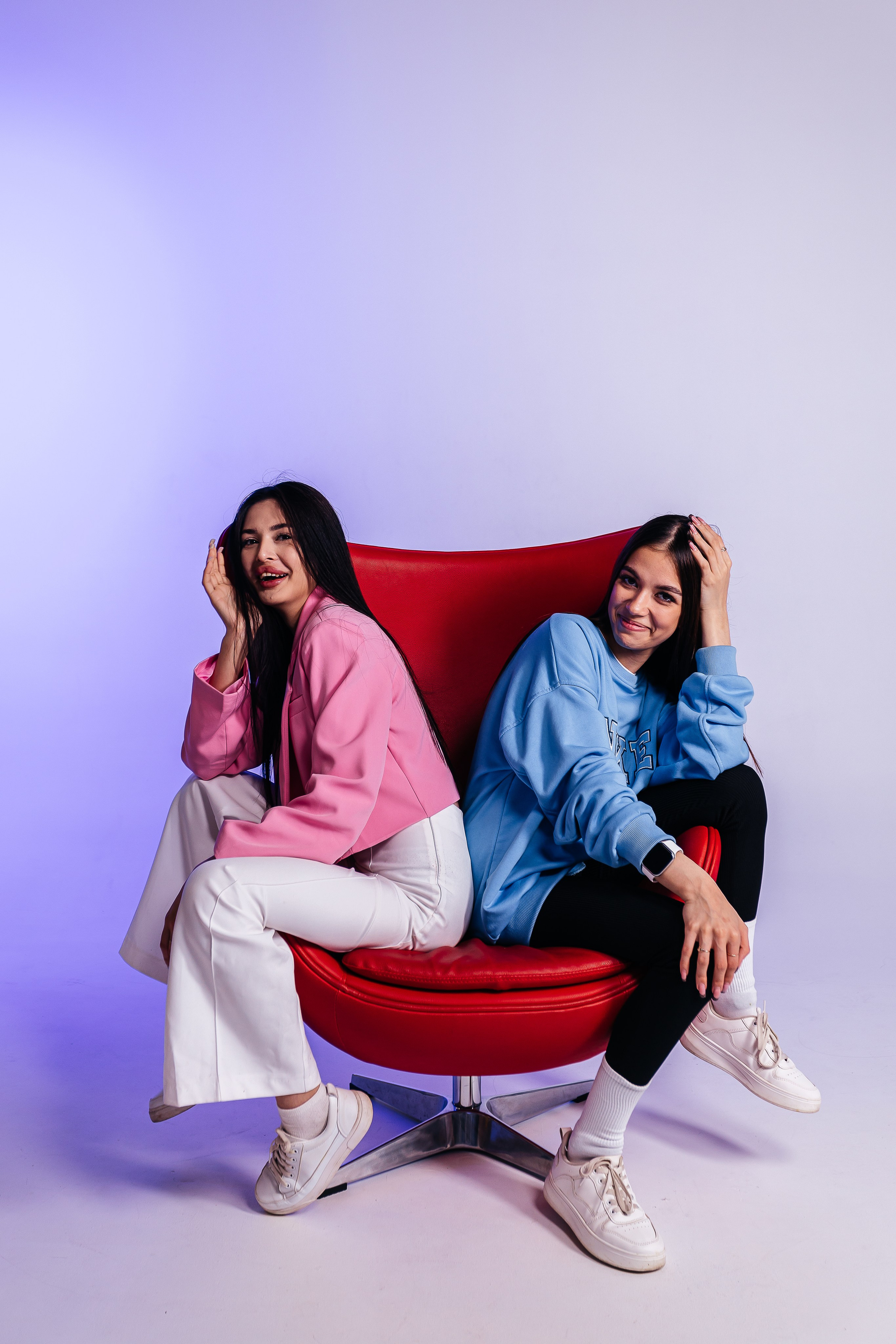 Студийная фотосессия для подруг. Вика и Маша. Александр Оношкин. Свадебный фотограф в Екатеринбурге