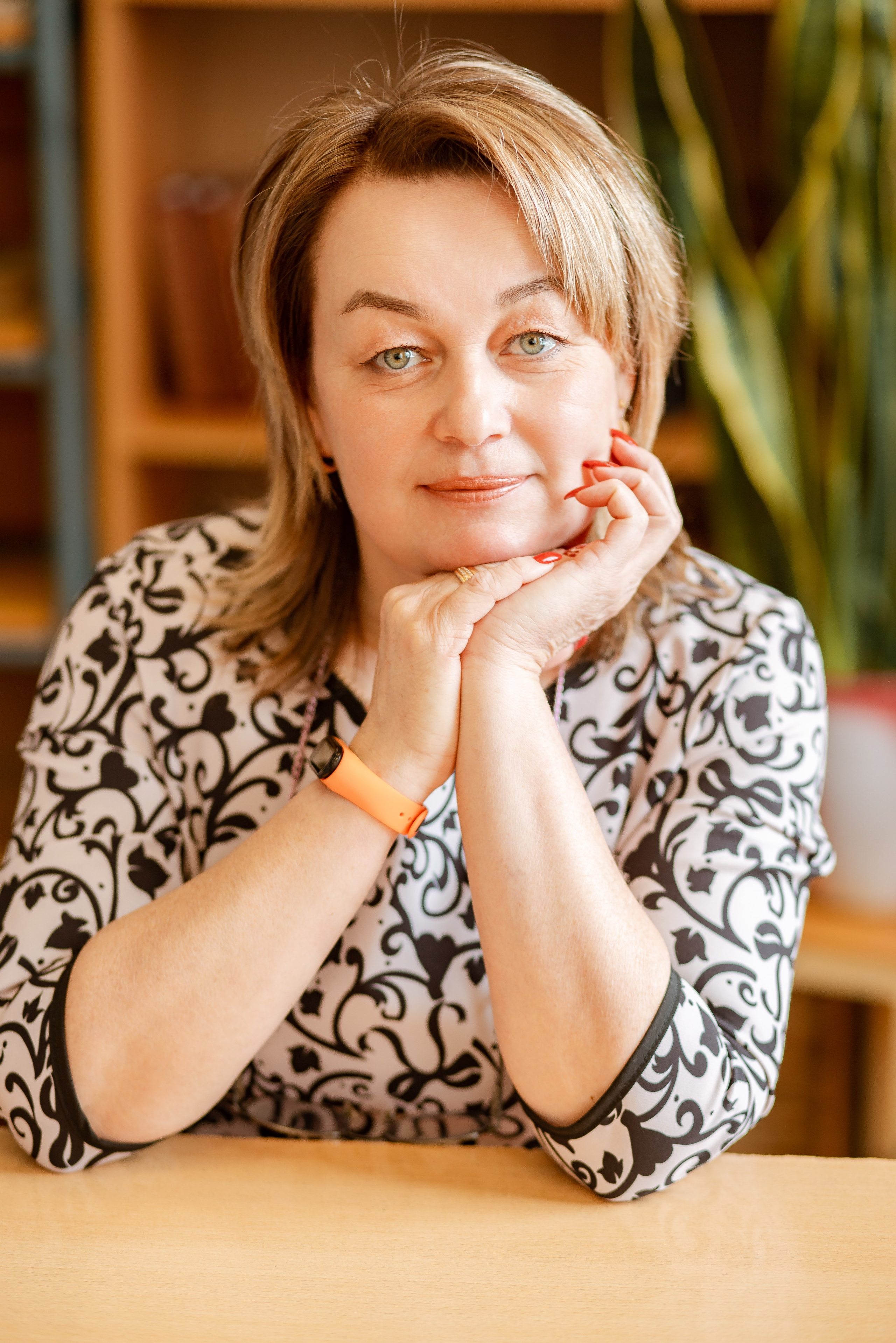 Академическая СОШ, 9 класс. Студия выпускных альбомов Остров