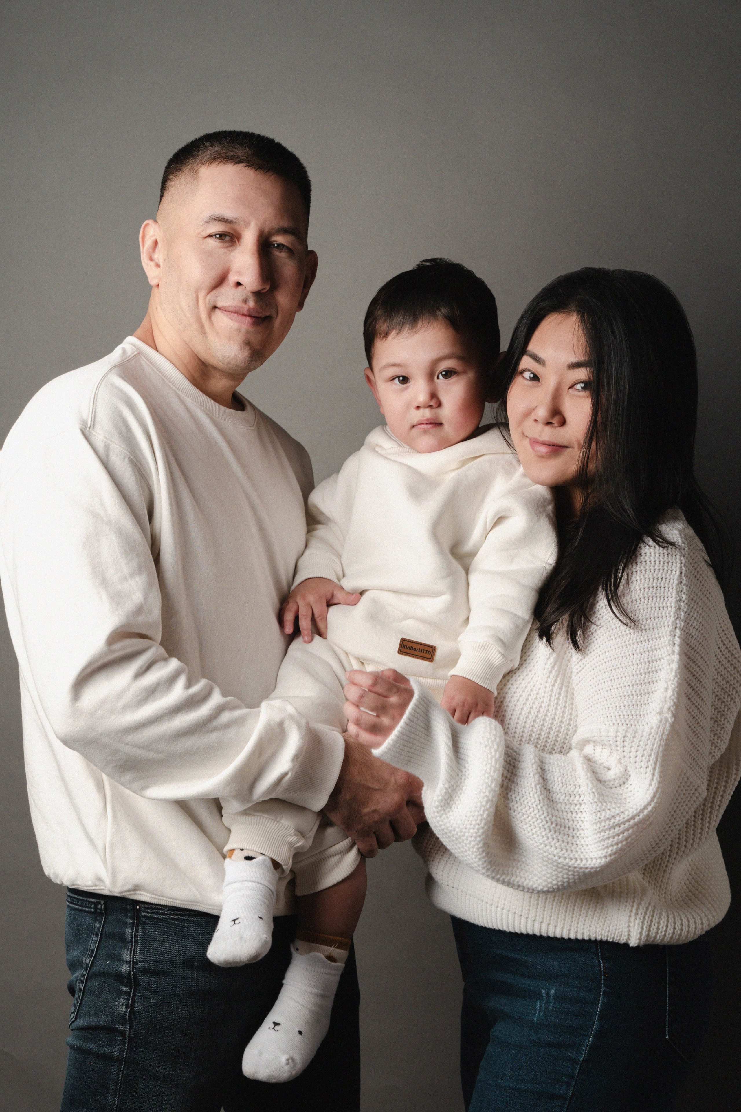 Pak family. Commercial photographer Natalia Bychkova