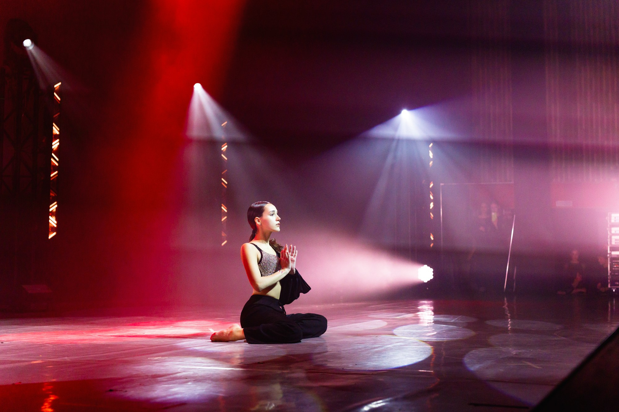 Отчётный концерт танцевальной студии «Make Me Dance». Бизнес фотограф в Новосибирске Александр Рощин