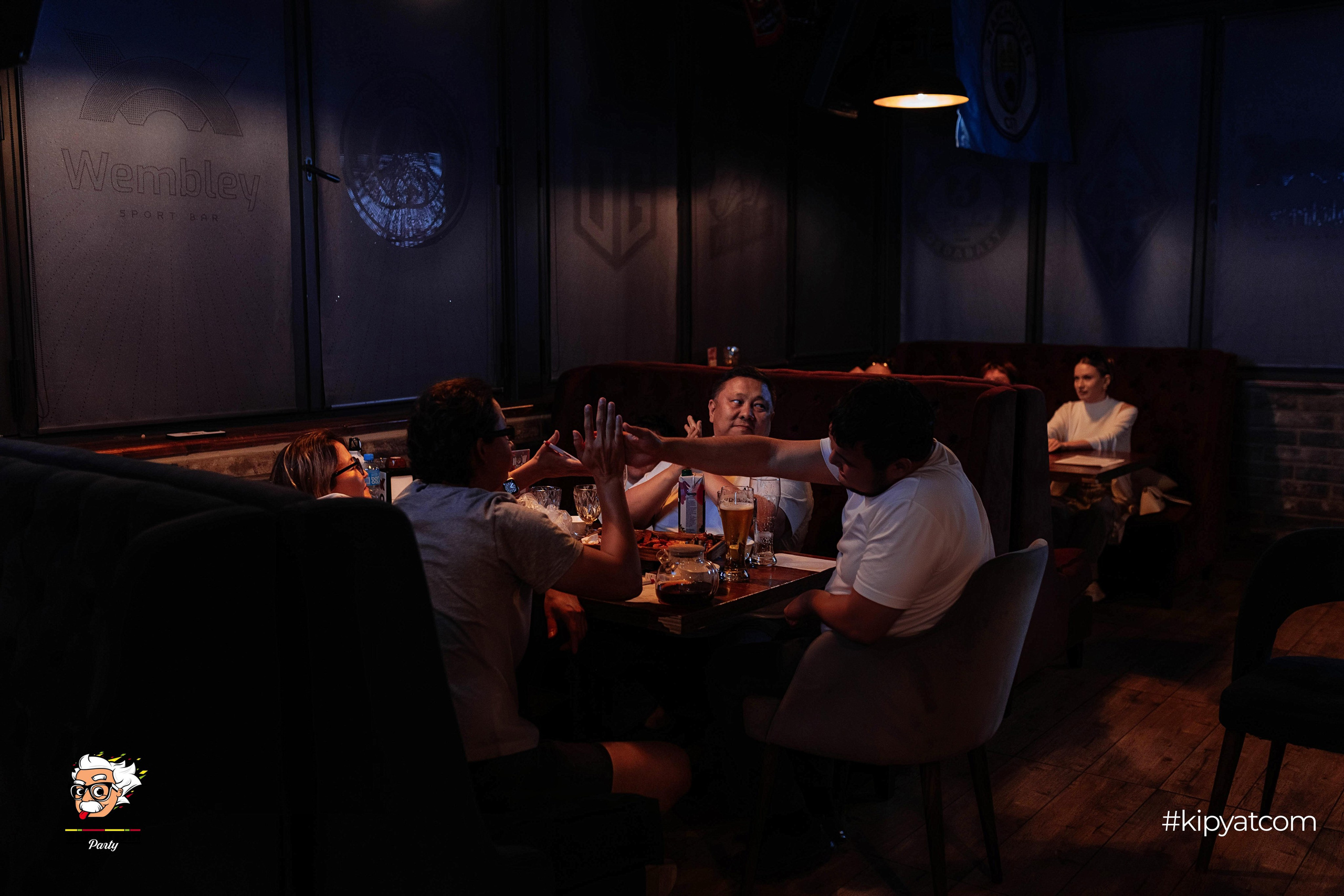 Эйнштейн Party