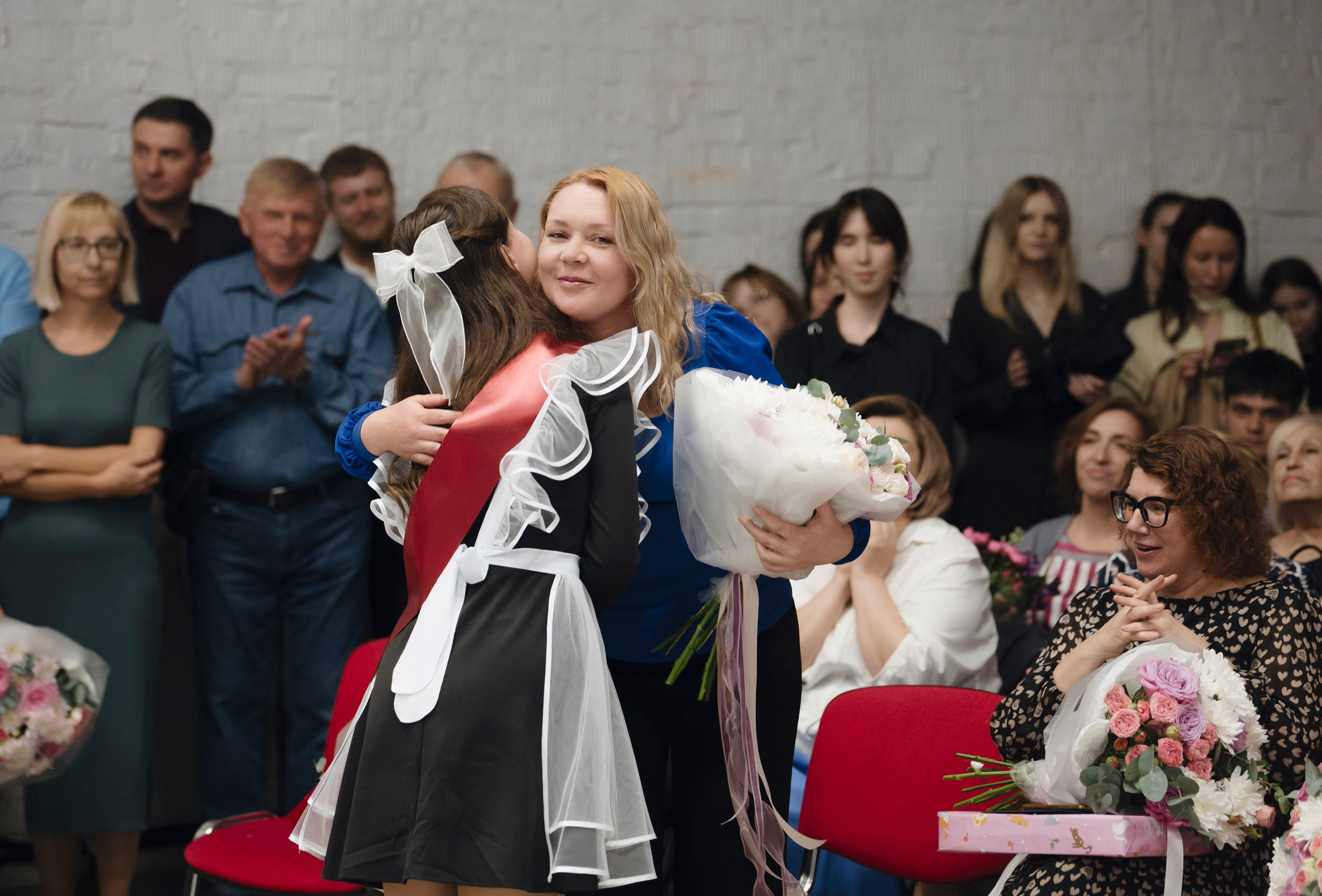 Линейка/Последний звонок АТШ. Photoalbum-vl.ru