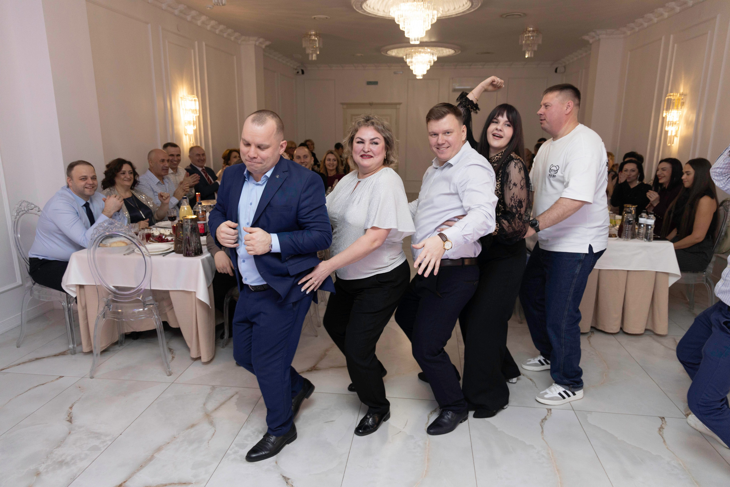 Корпоратив Ресторан «Менуа». Фотограф Olya Posnimay