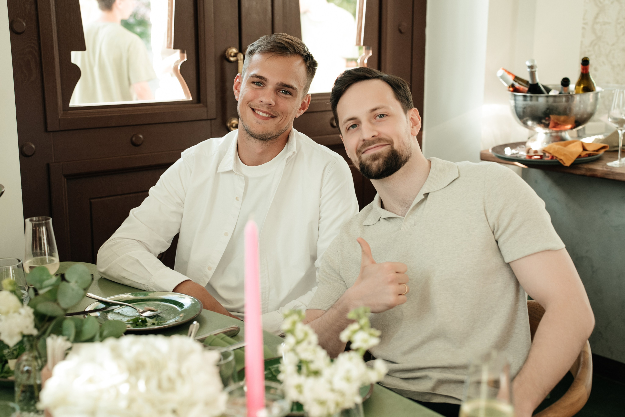 Ресторан Домик в саду, ВДНХ. Свадебный фотограф Москва Александра Аверкова