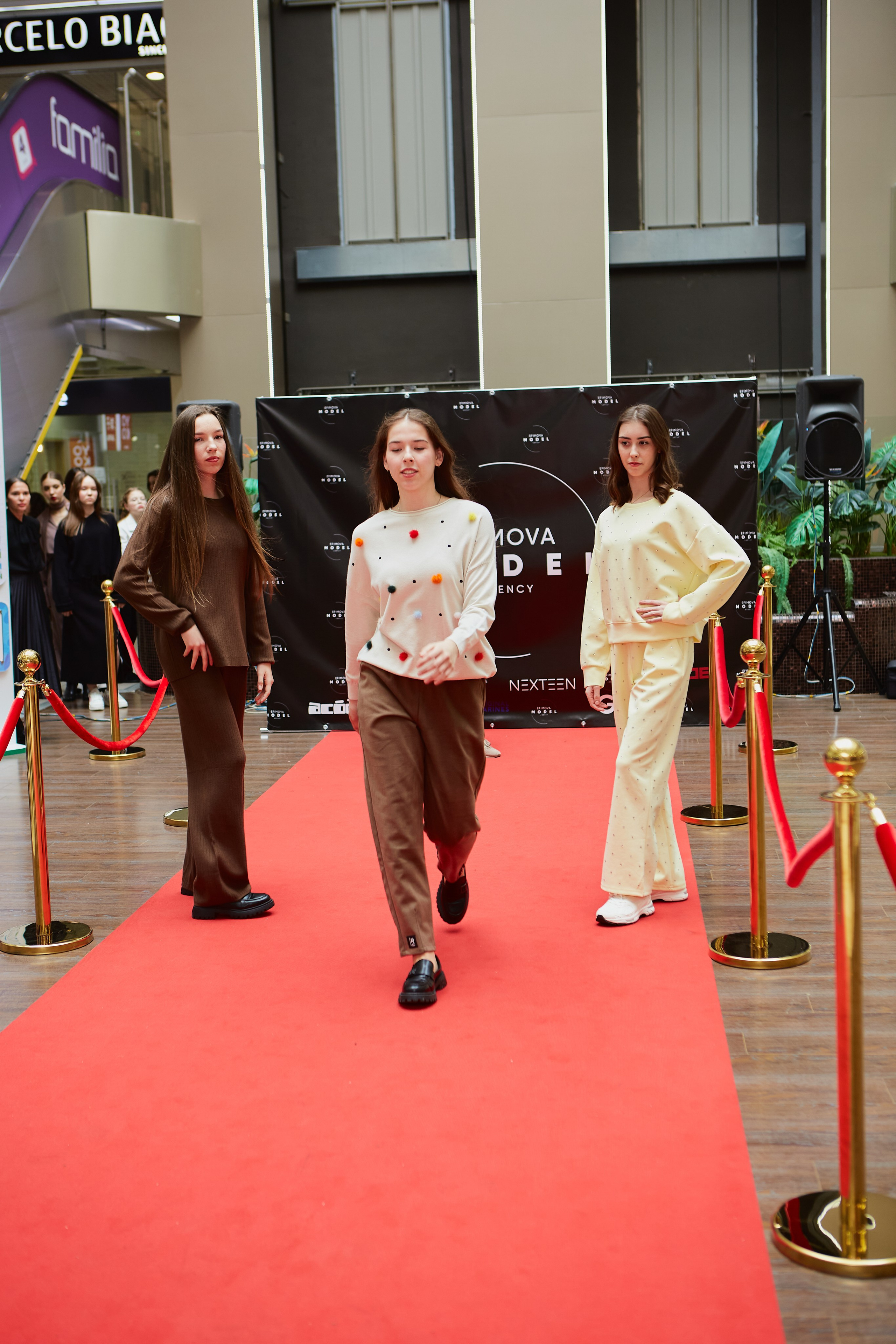 FASHION SHOW ТЦ Sun City. Efimova Model Agency