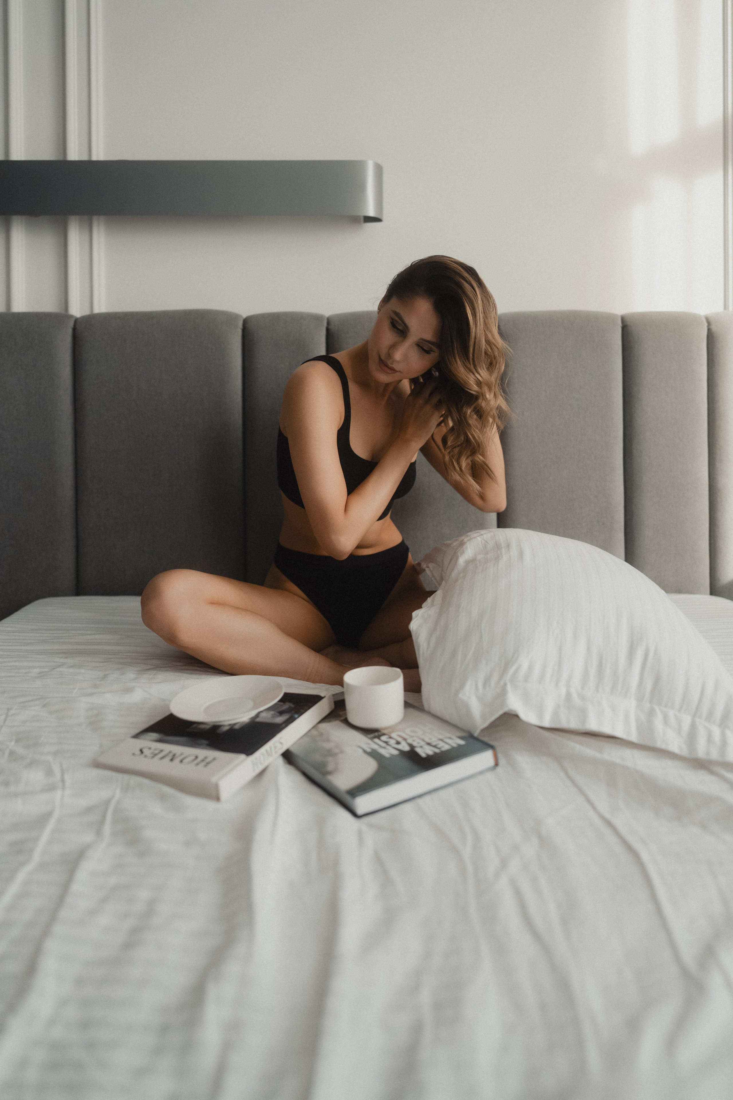 Фотосессия с Яной в апартаментах в Казани