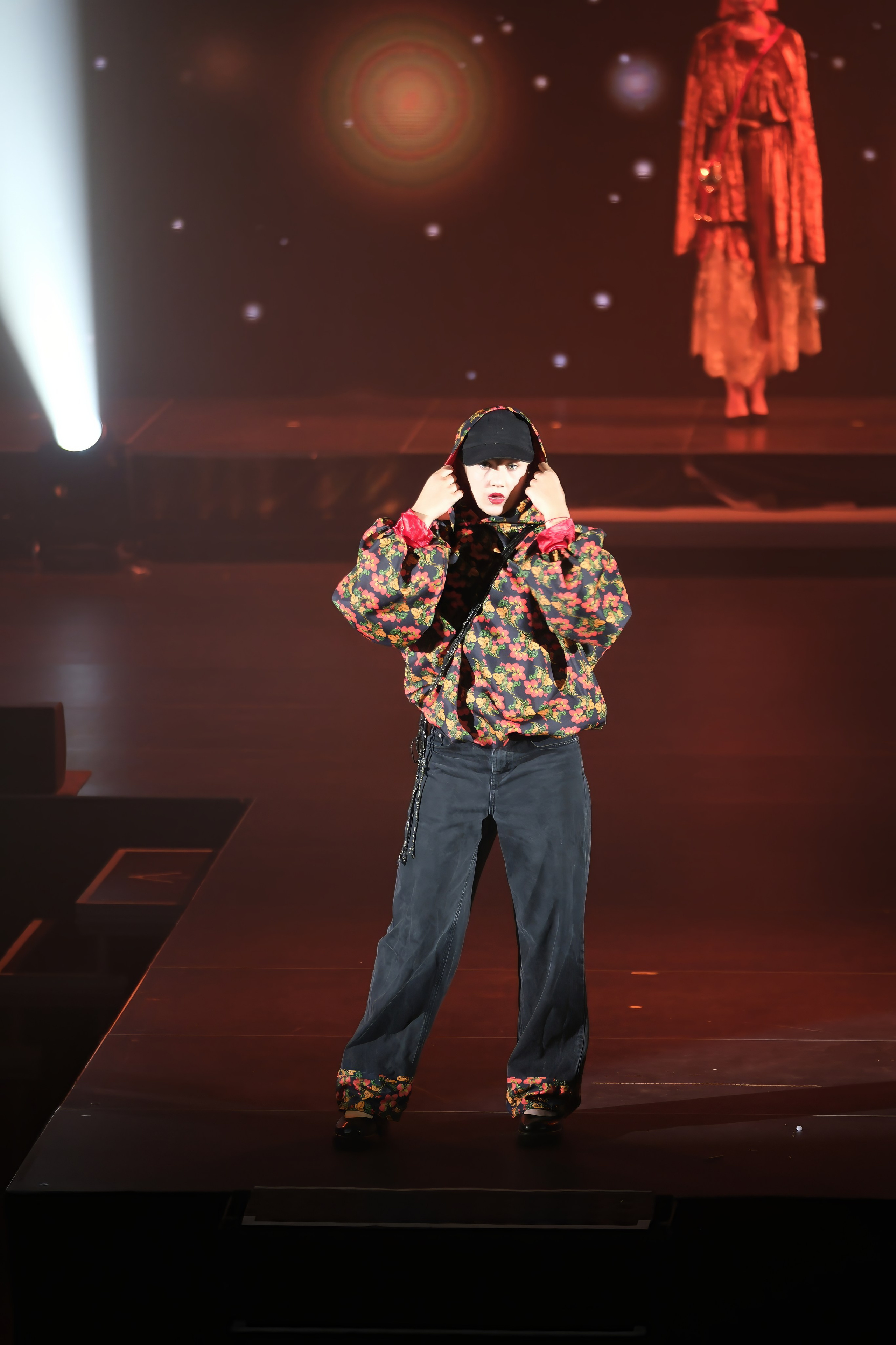 Подиумный спектакль «Стиль Надежды». Добро пожаловать в студию «Цифровой скульптор»  где искусство встречается с технологиями!