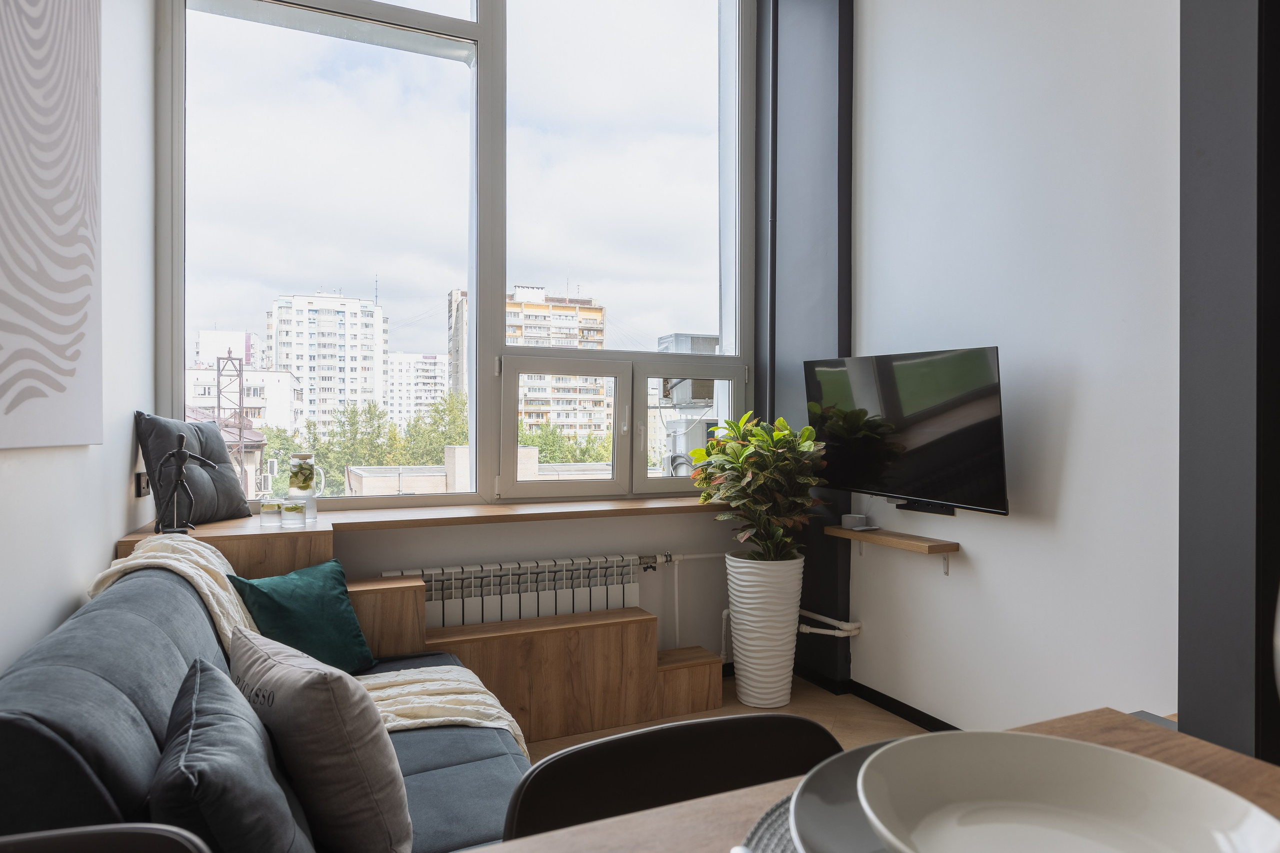 Апартаменты с антресолью. Интерьерный фотограф в Москве Роман Потапов