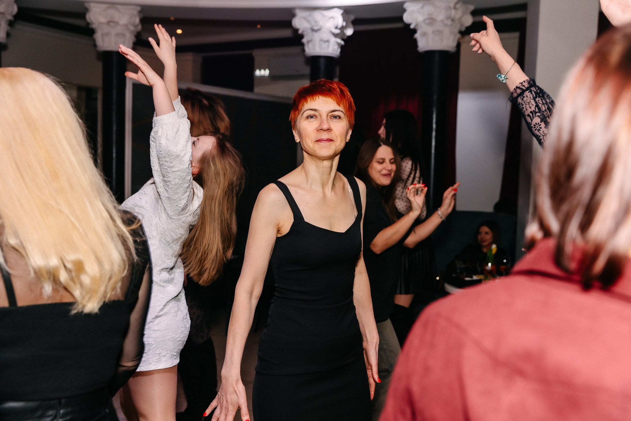 8 марта в лаунж-баре Major 2024. Свадебный, семейный и детский фотограф в Калининграде Елена Кравцова