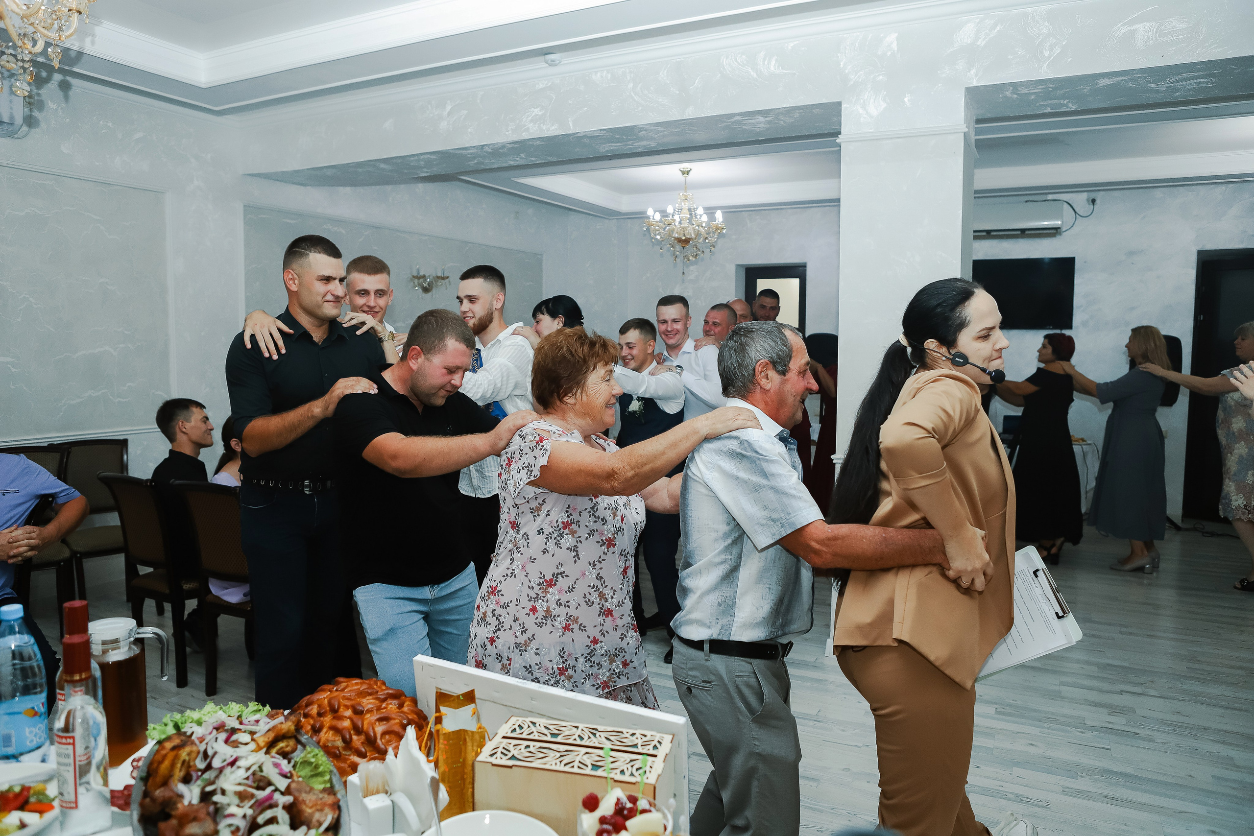 Максим и Дарья. Свадебный фотограф Евгения Фролова г. Каменск-Шахтинский, Донецк, Ростов