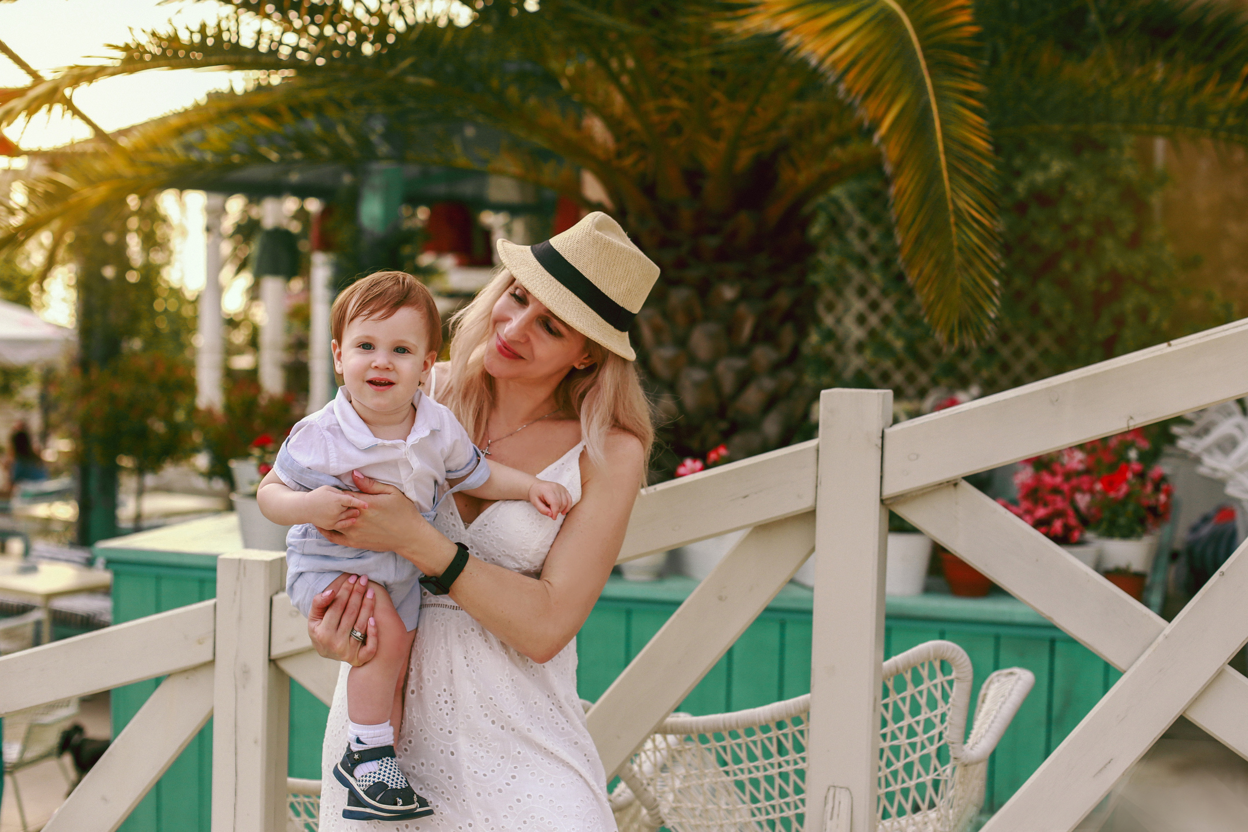 Матвею 1 год. Милана Довгаль - семейный фотограф и видеограф  в Адлере и Сочи