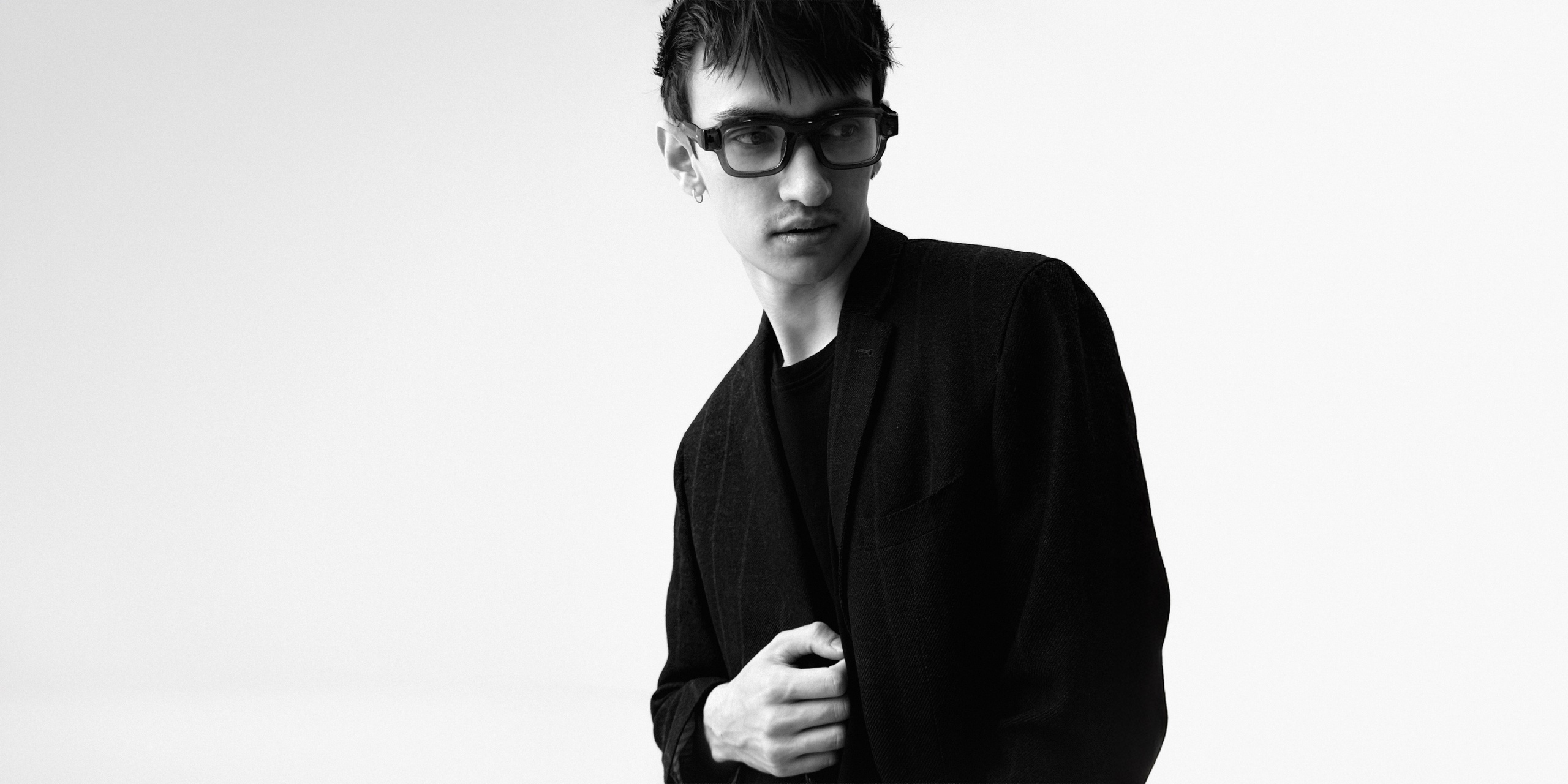 Кирилл Гольцберг | фотограф для брендов одежды и бизнеса