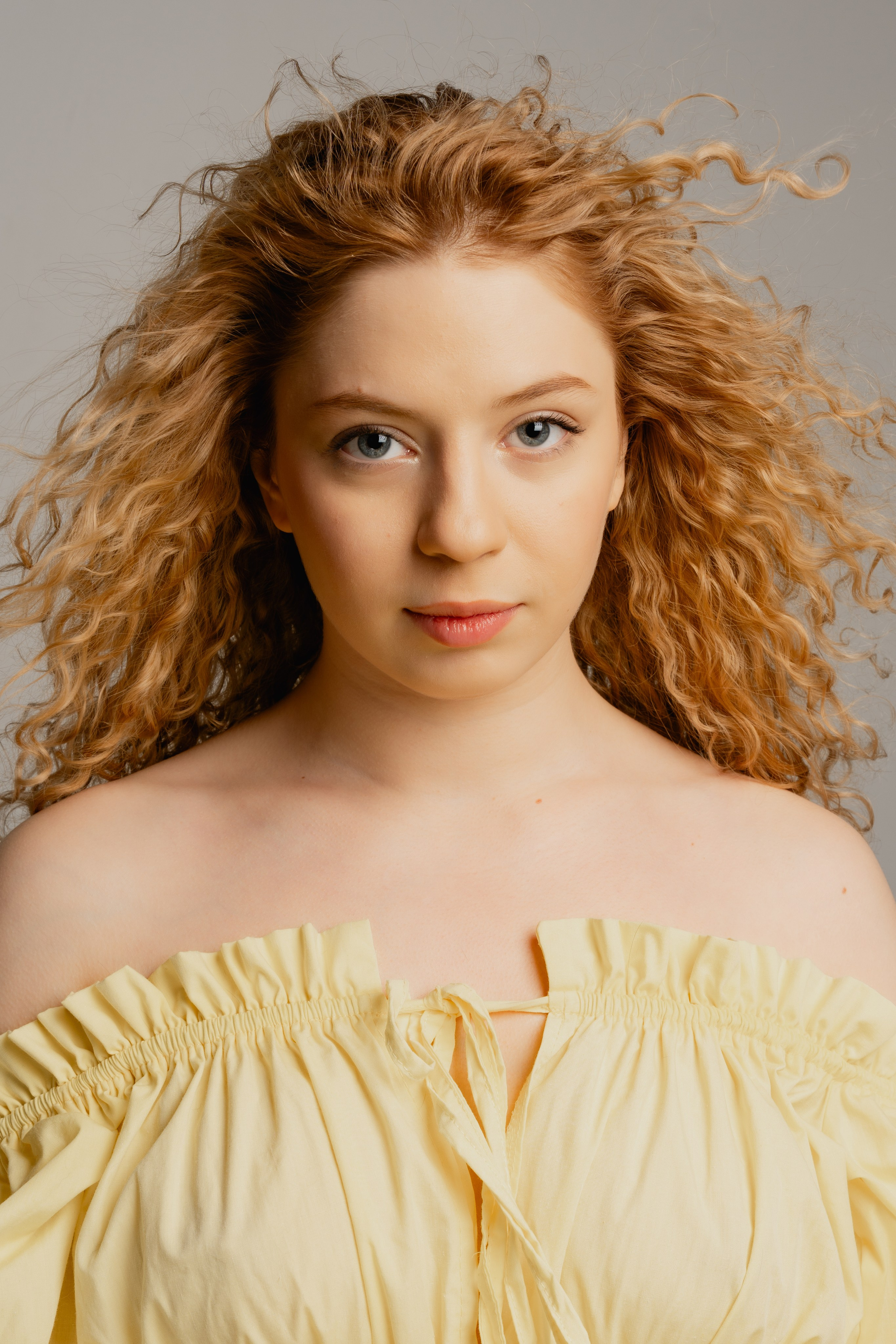 Алла. Виктория Саханкова — портретный и семейный фотограф в Москве