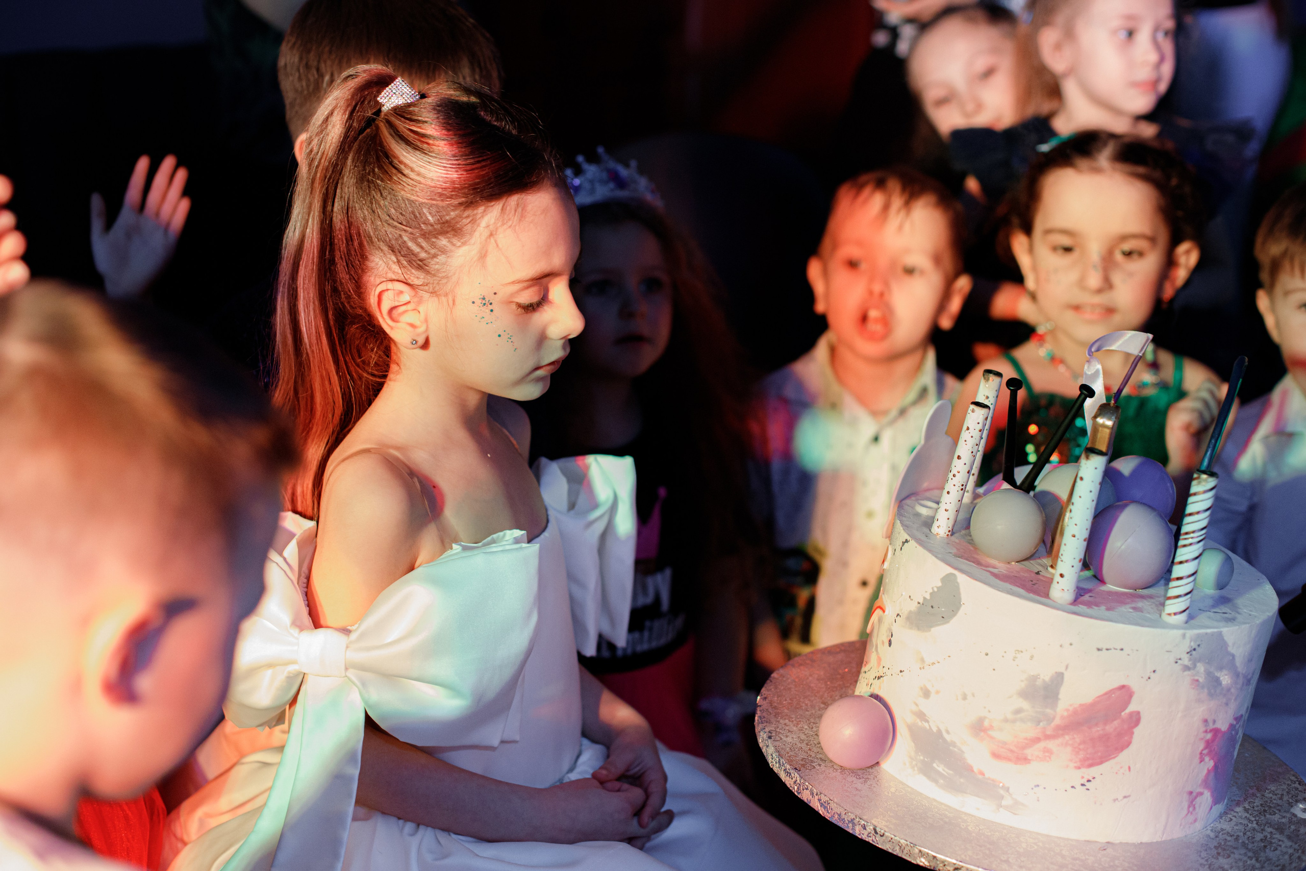 ASIA'S BIRTHDAY PARTY. Photokarish